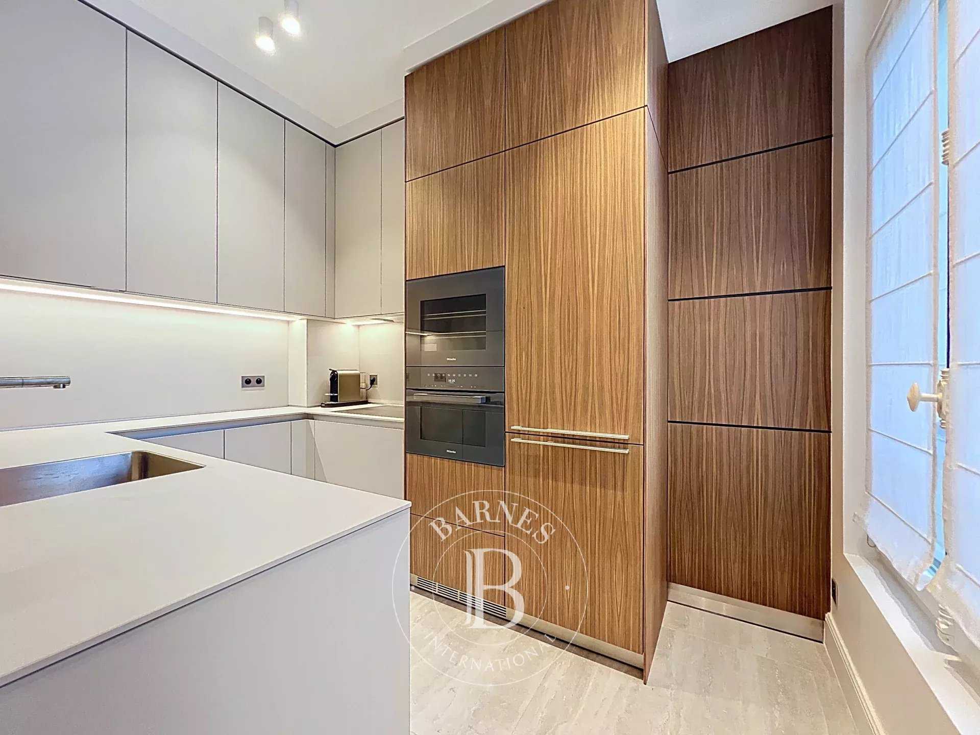 Paris  - Appartement  2 Chambres