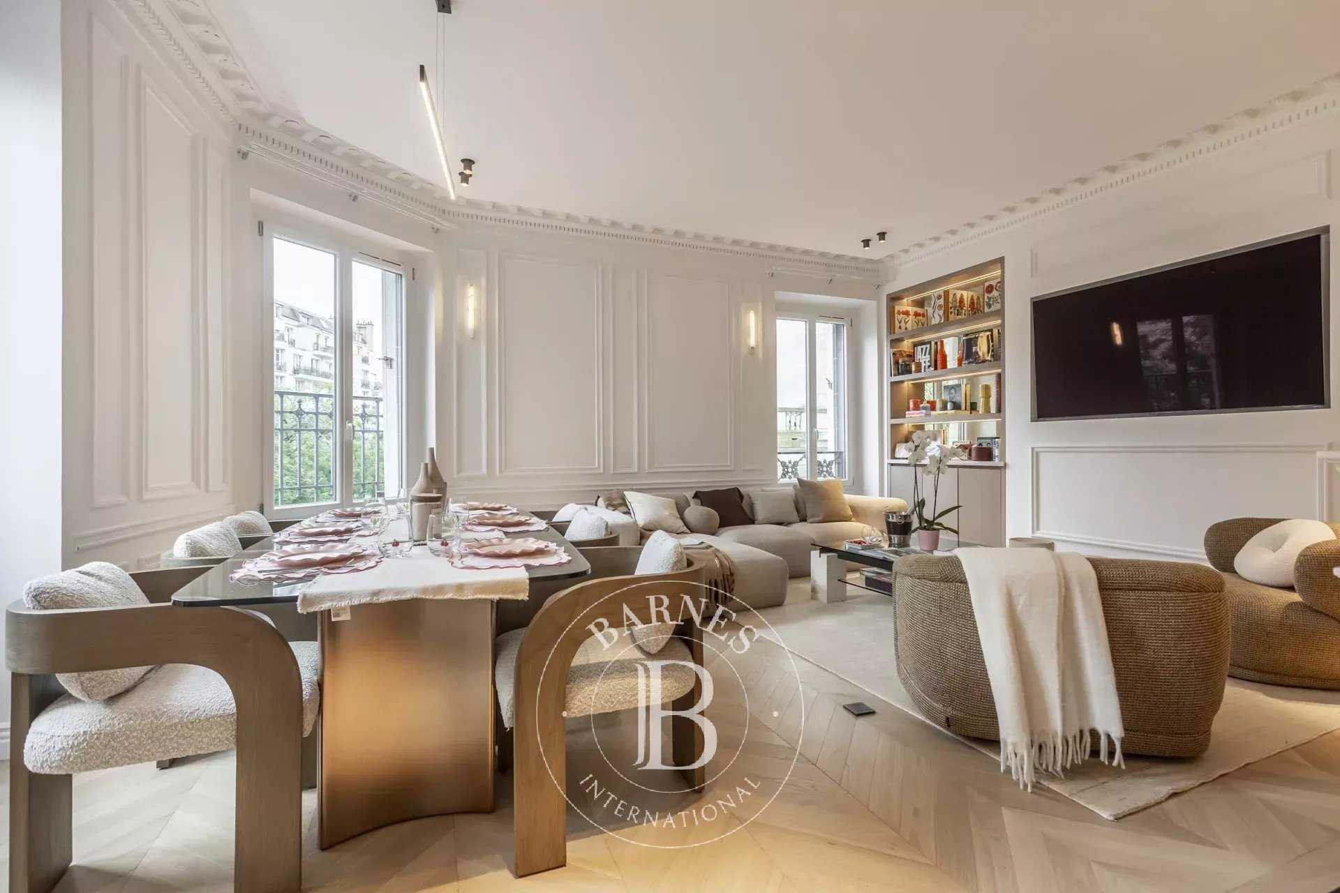 Paris  - Appartement  3 Chambres