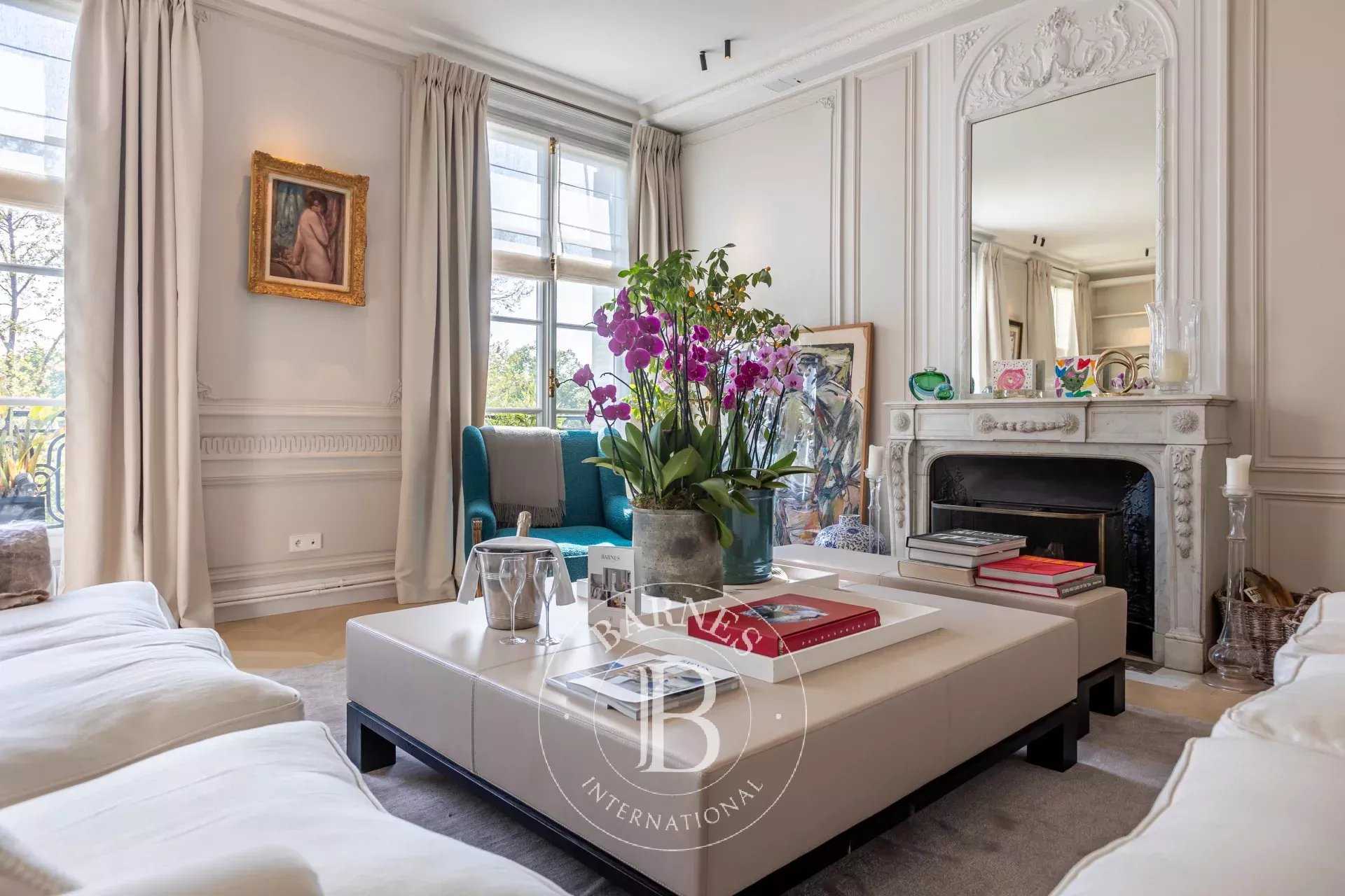 Paris  - Appartement  2 Chambres