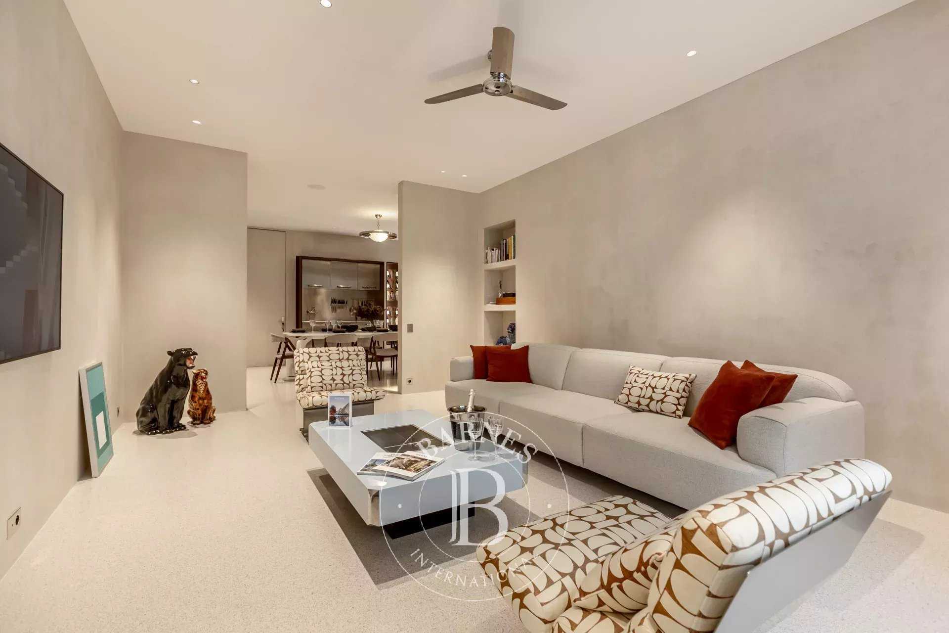 Paris  - Appartement  3 Chambres