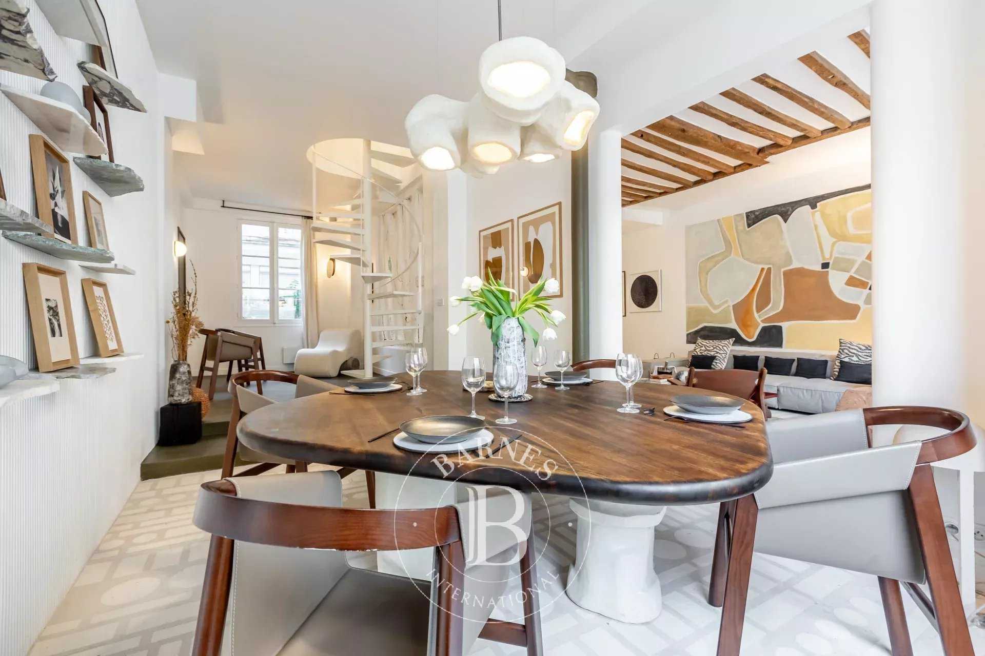 Paris  - Appartement  2 Chambres