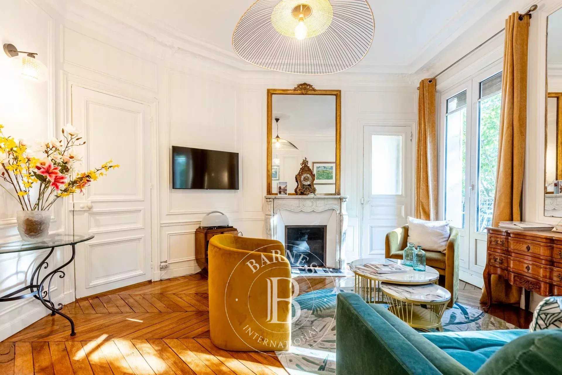 Paris  - Appartement  2 Chambres