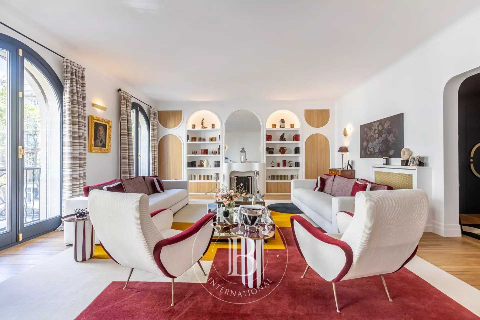 Paris  - Appartement  4 Chambres