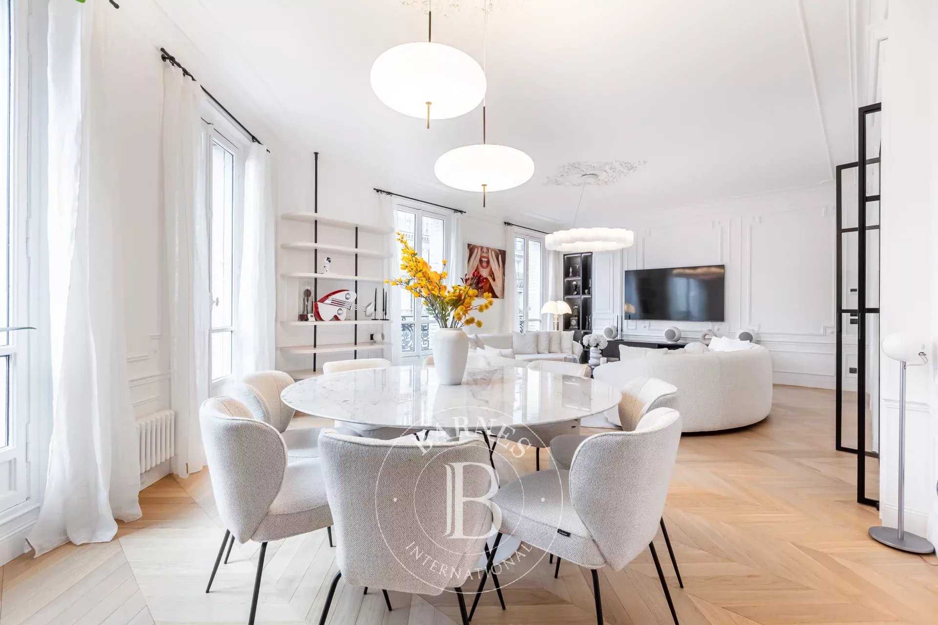 Paris  - Appartement  2 Chambres