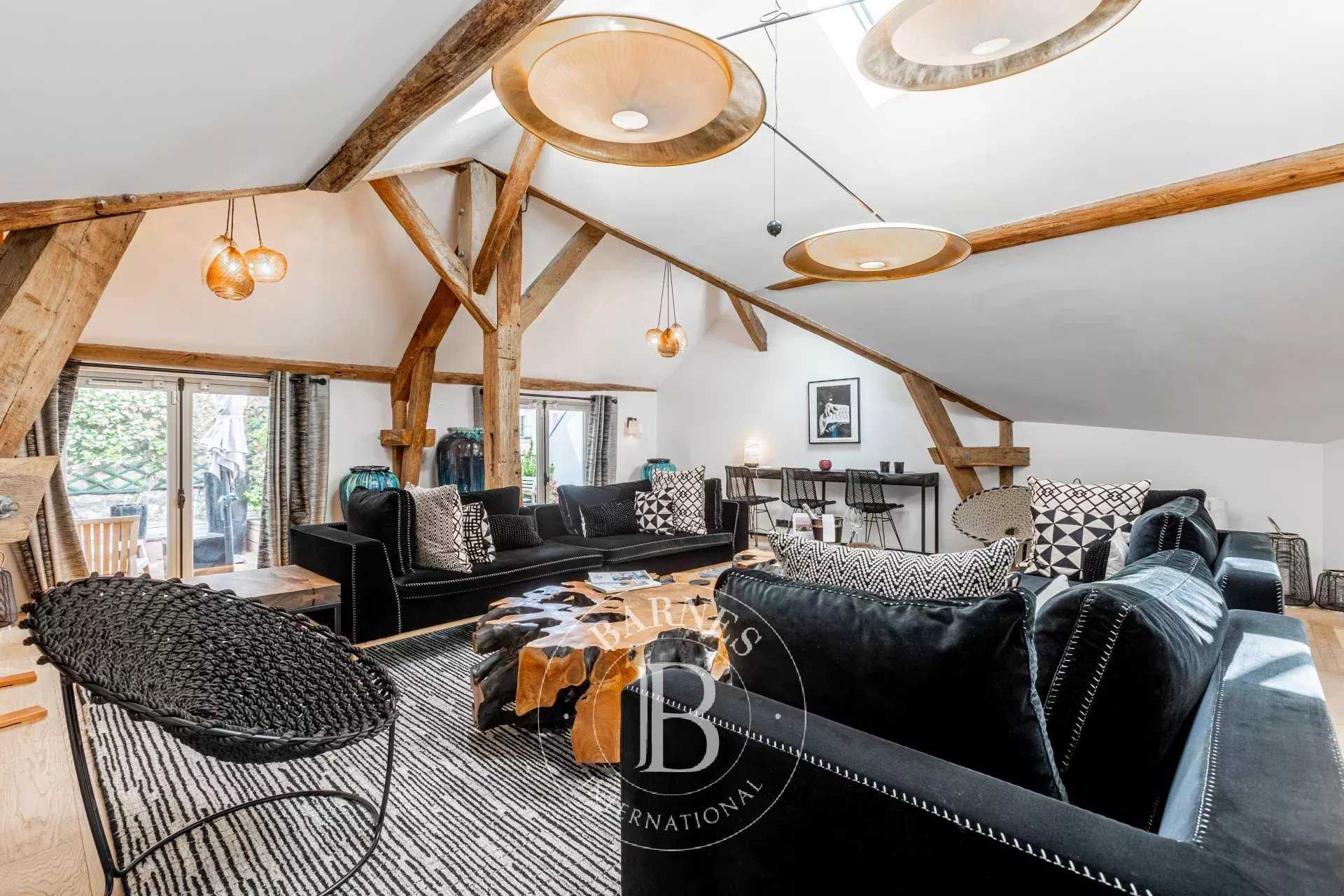 Paris  - Appartement  3 Chambres