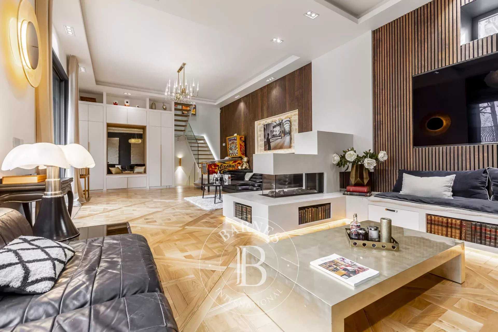 PARIS 16 - HOUSE - 5 BEDROOMS picture 20