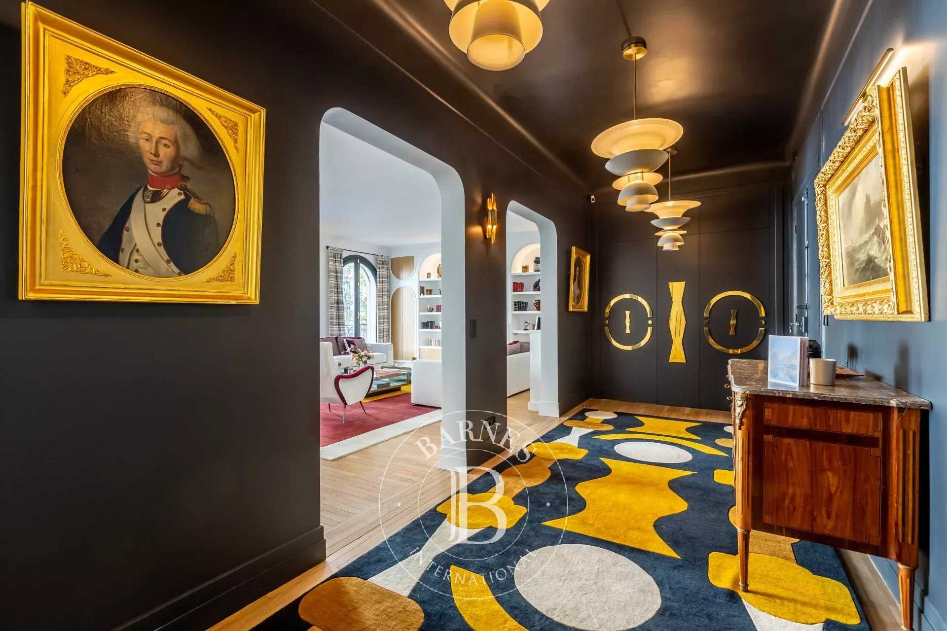 Paris  - Appartement  4 Chambres