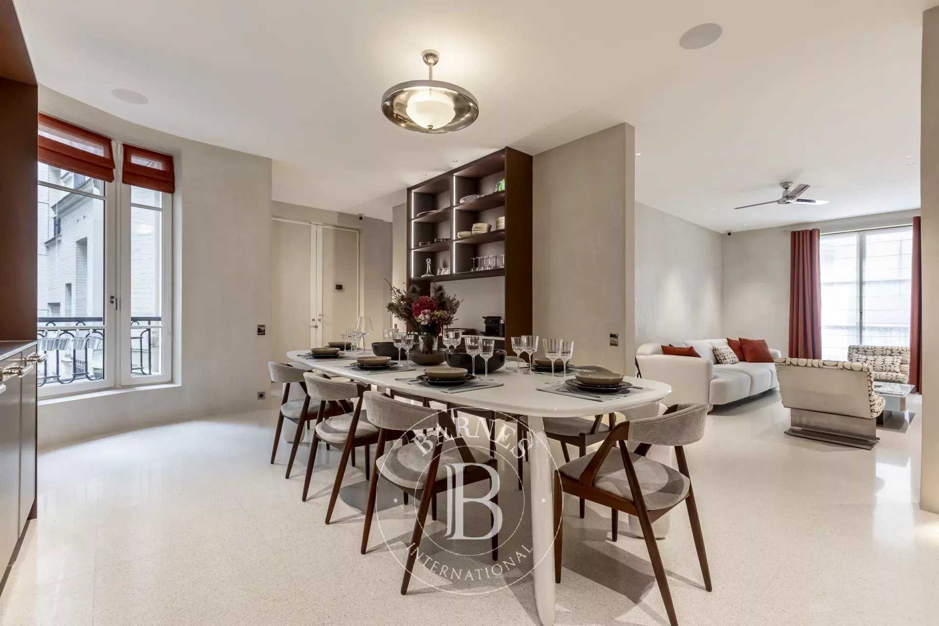 Paris  - Appartement  3 Chambres