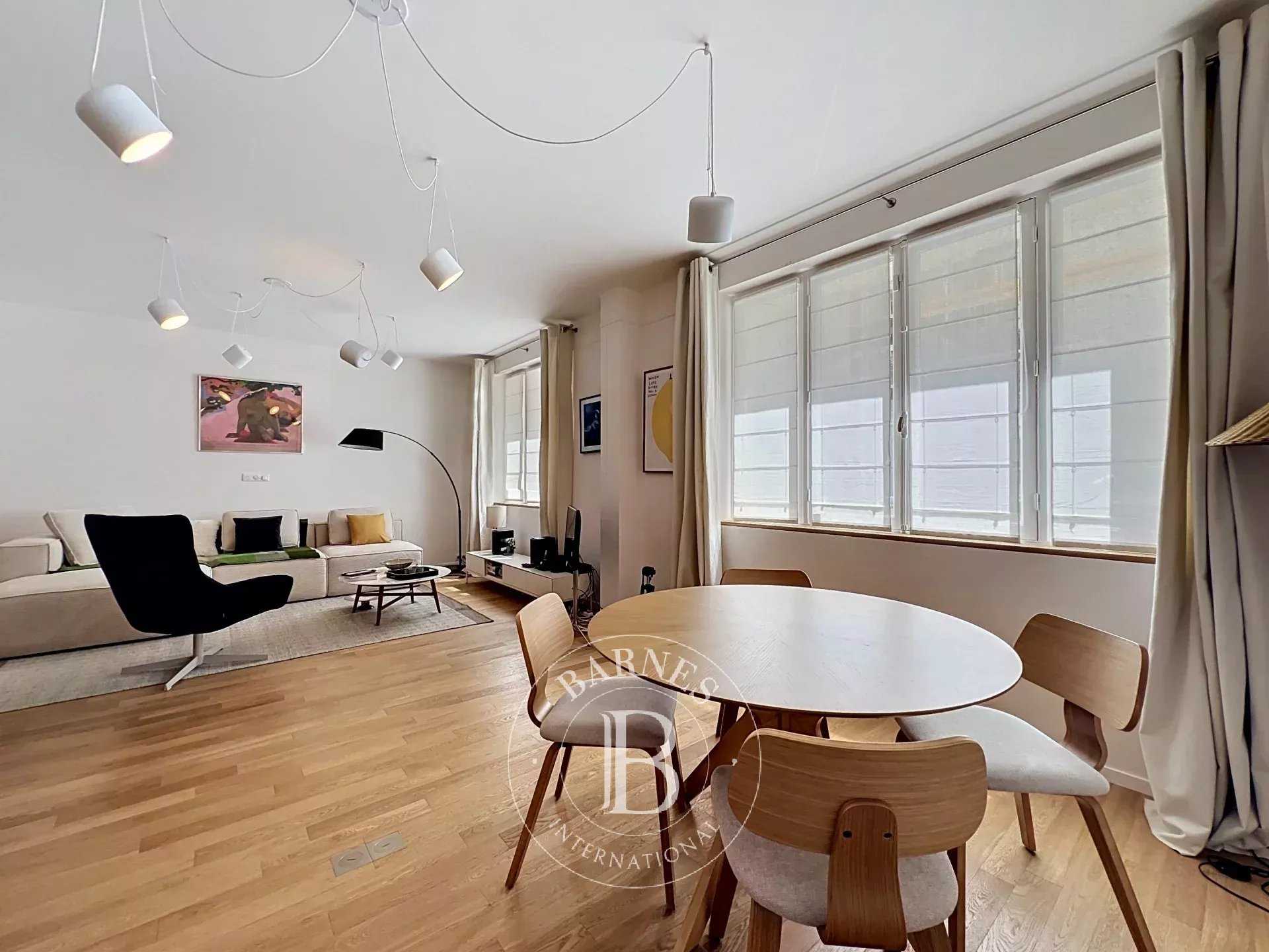 Paris  - Appartement 2 Pi&egrave;ces, 1 Chambre