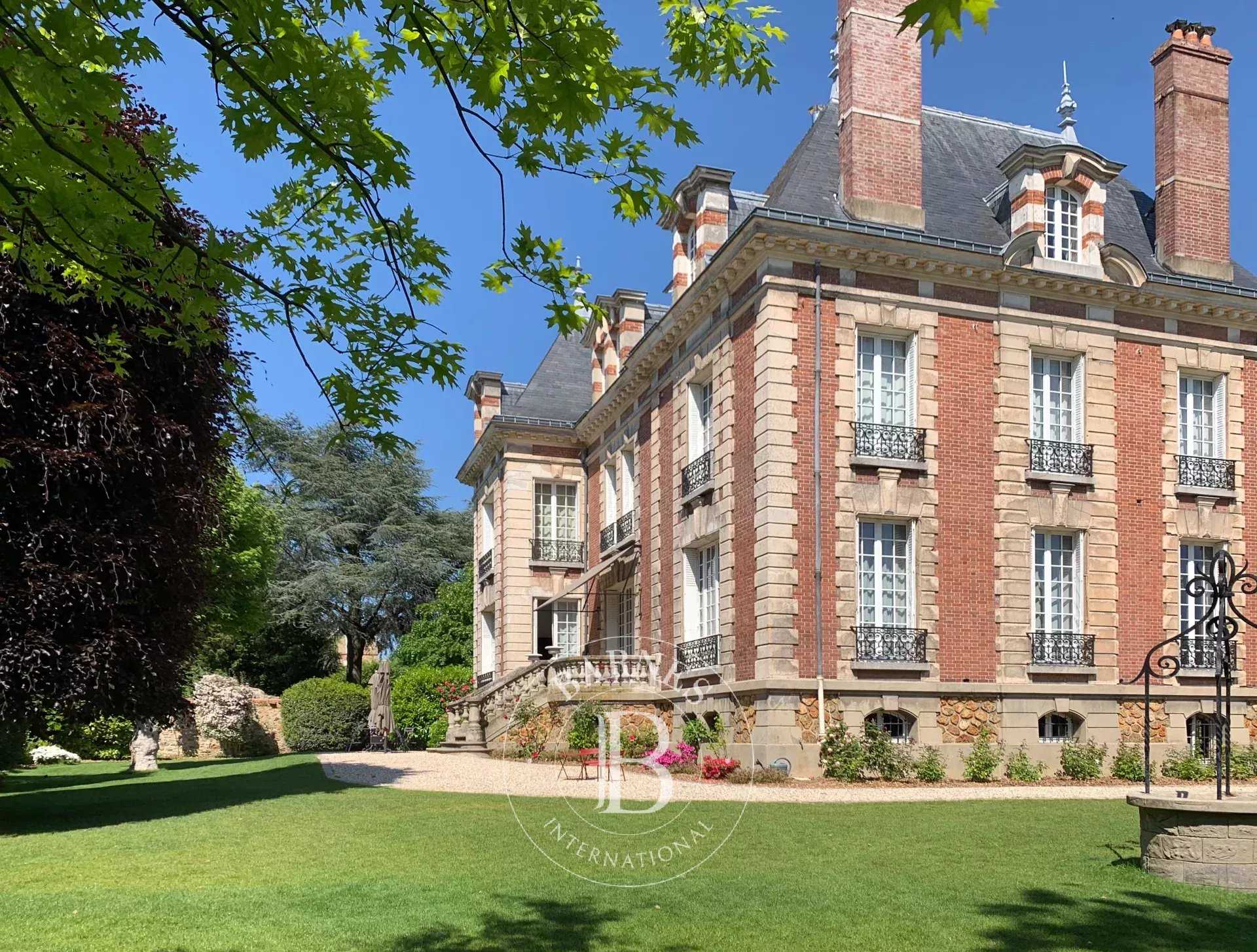VERSAILLES - HOUSE - 4 BEDROOMS - 8 ADULTS picture 20