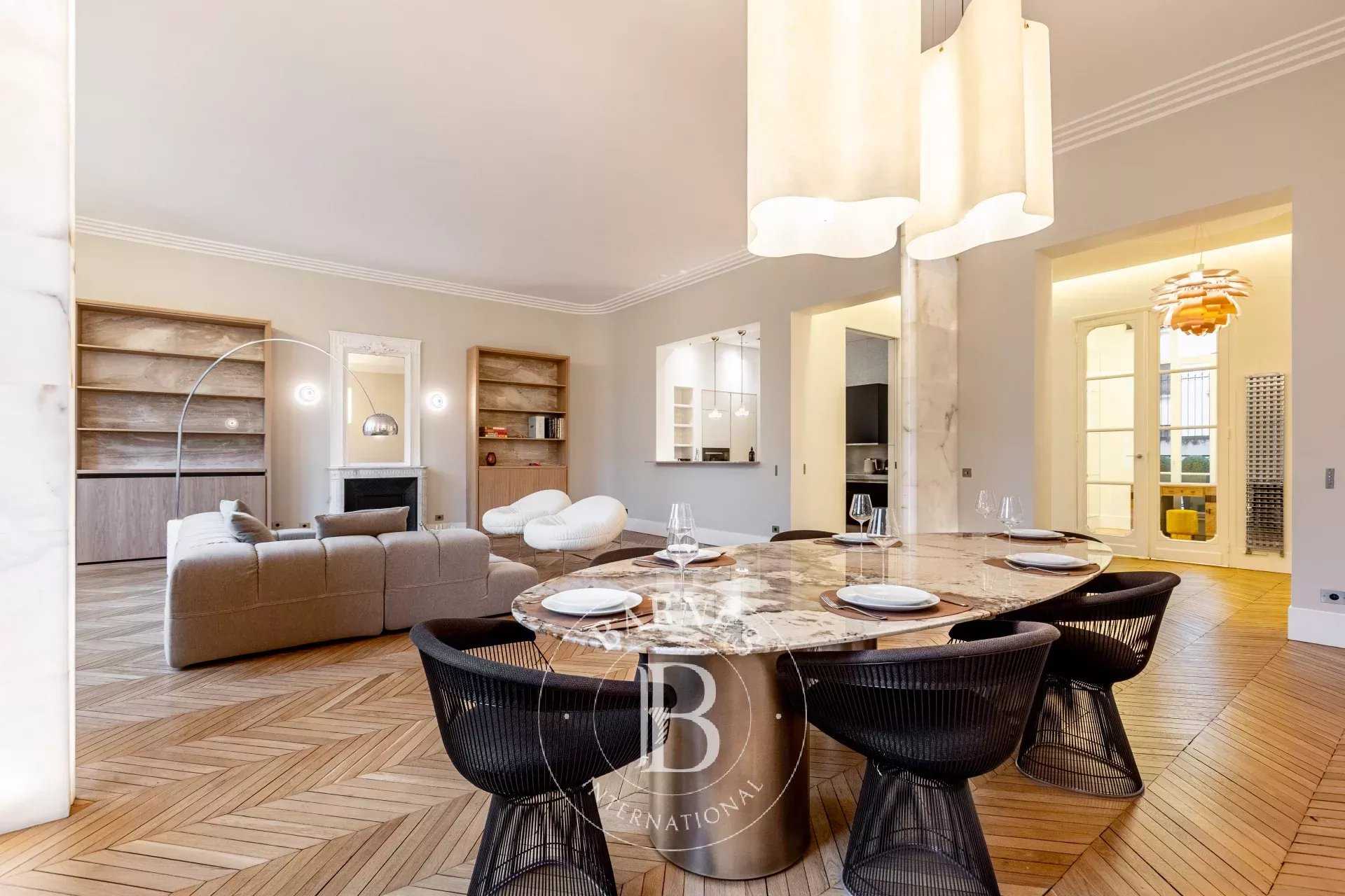 Paris  - Appartement 