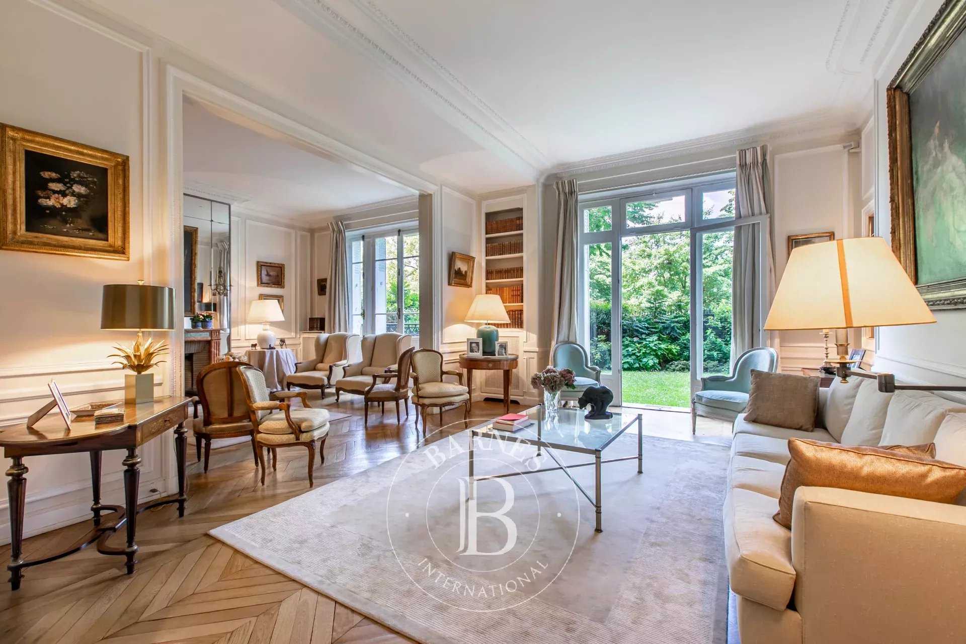 Paris  - Appartement  2 Chambres