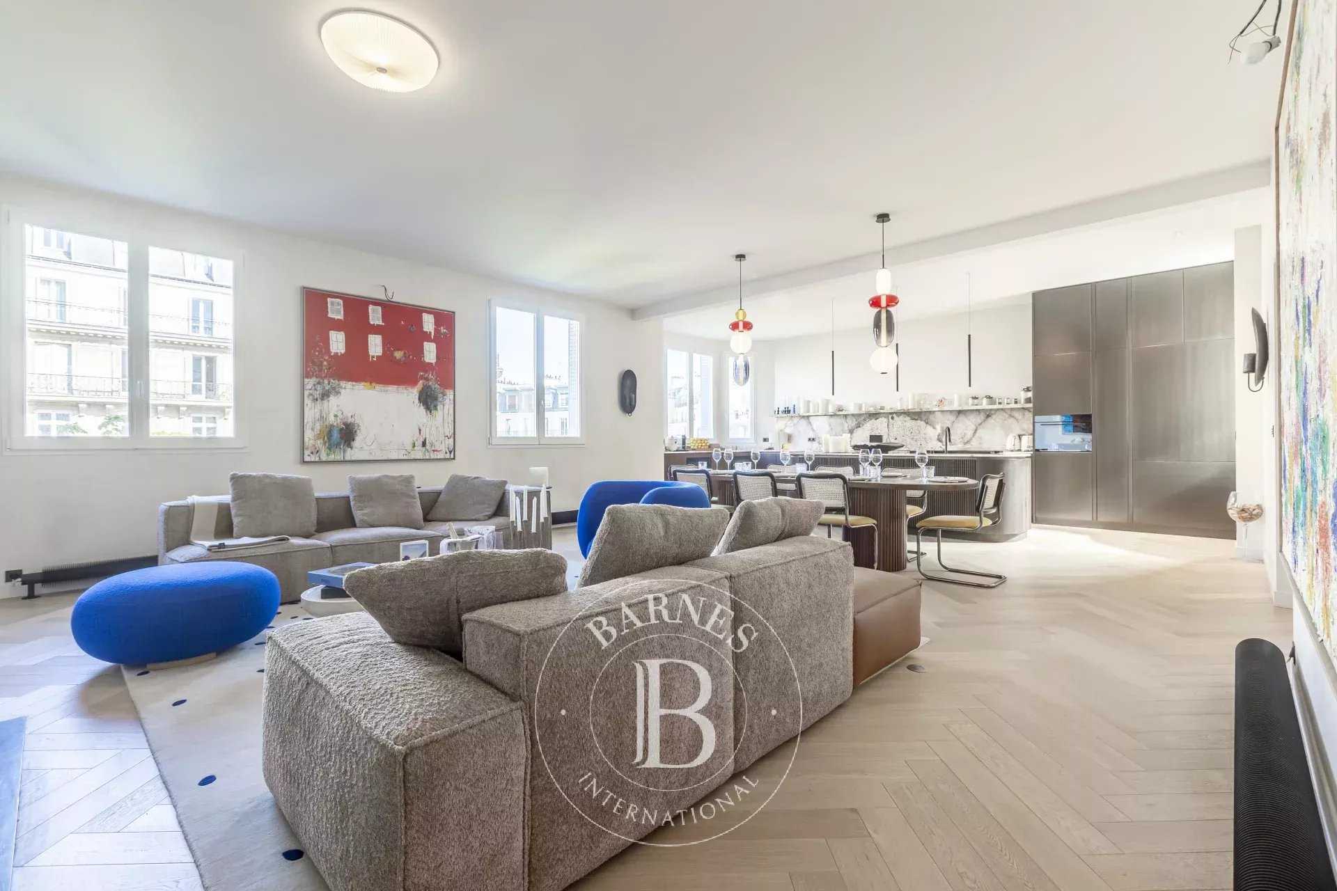 Paris  - Appartement  2 Chambres