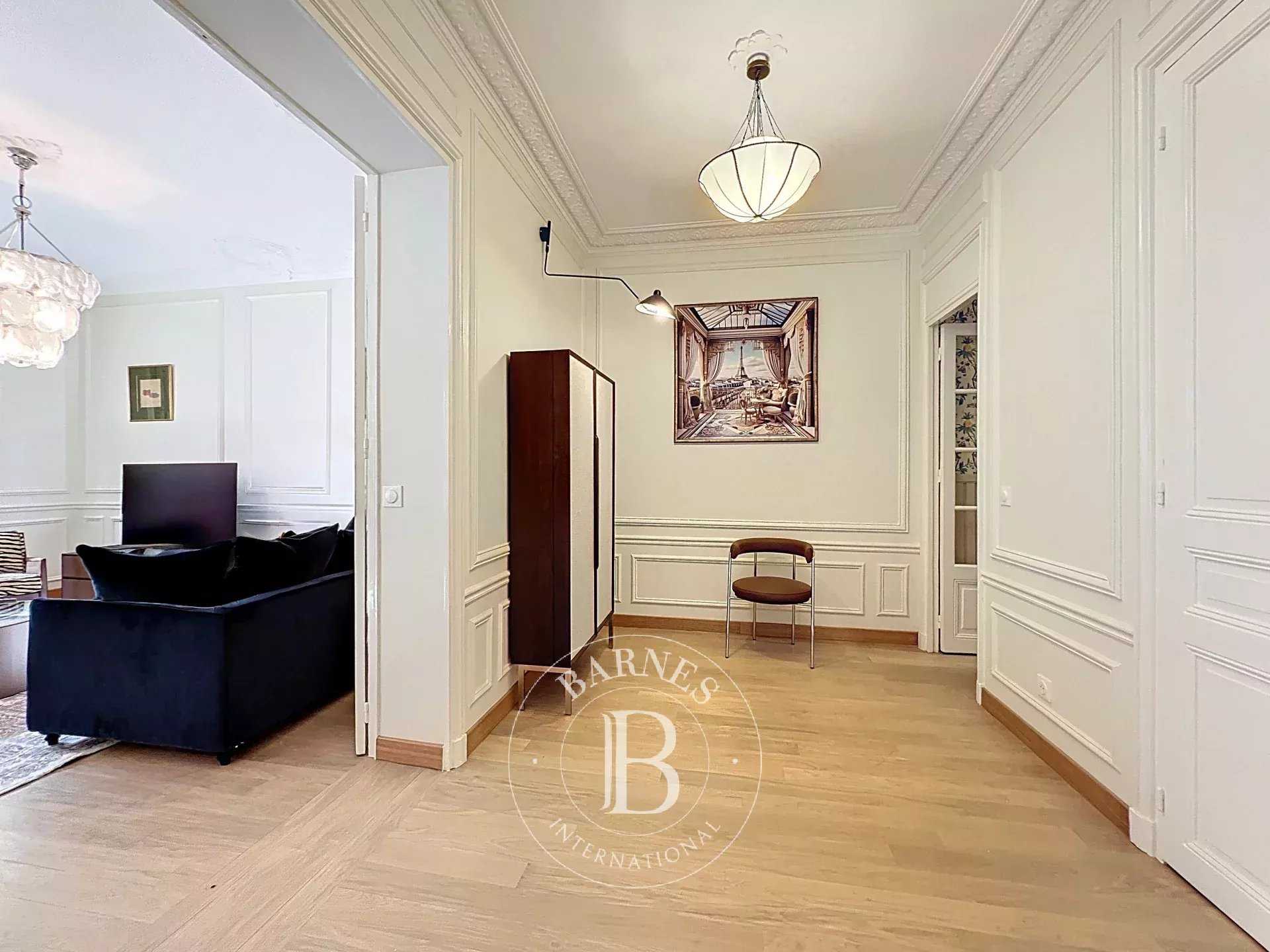 Paris  - Appartement  2 Chambres