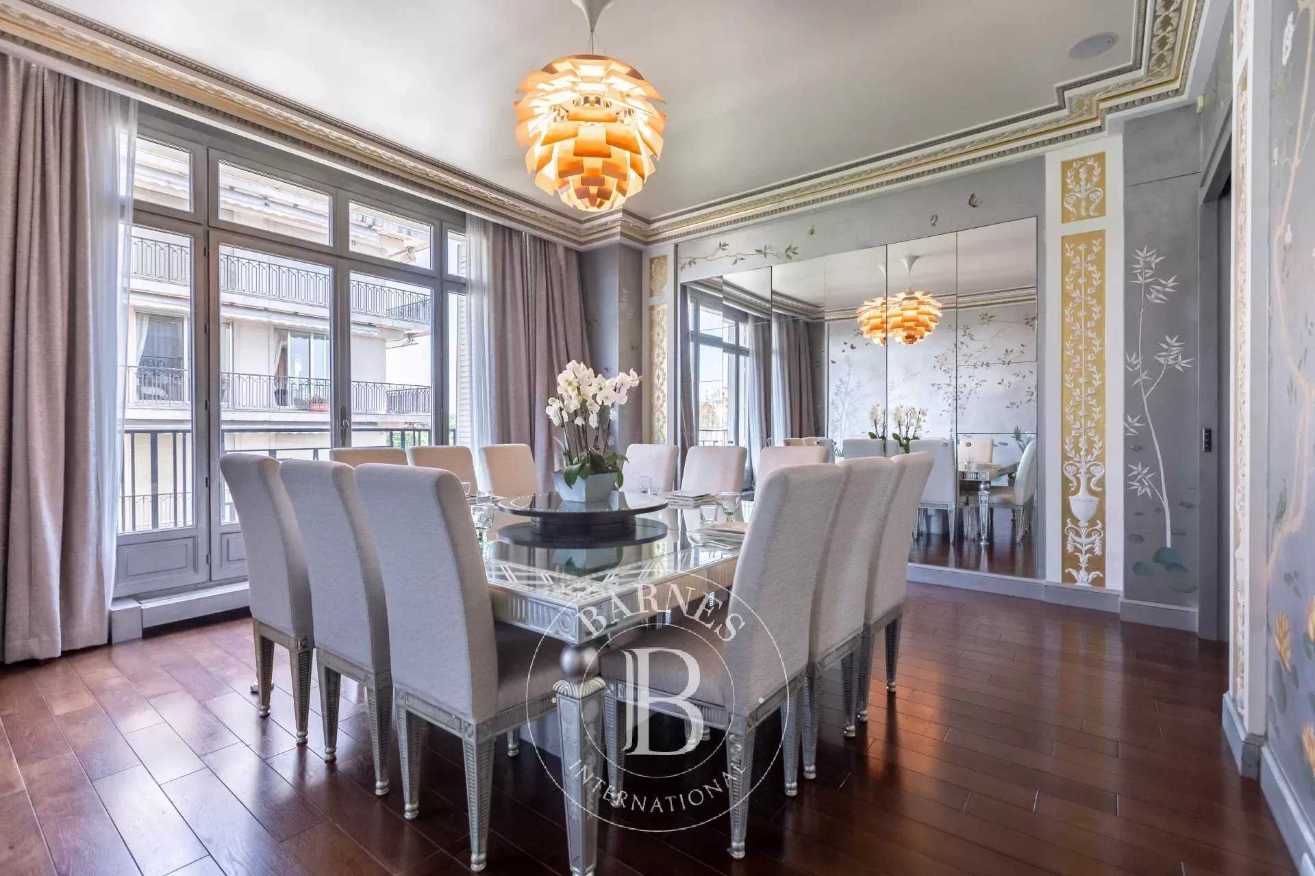 Neuilly-sur-Seine  - Apartment 4 Bedrooms