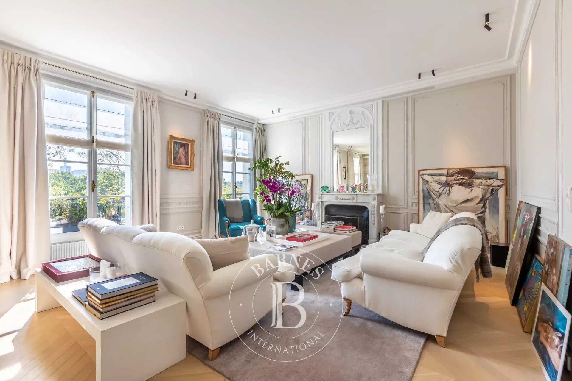 Paris  - Appartement  2 Chambres