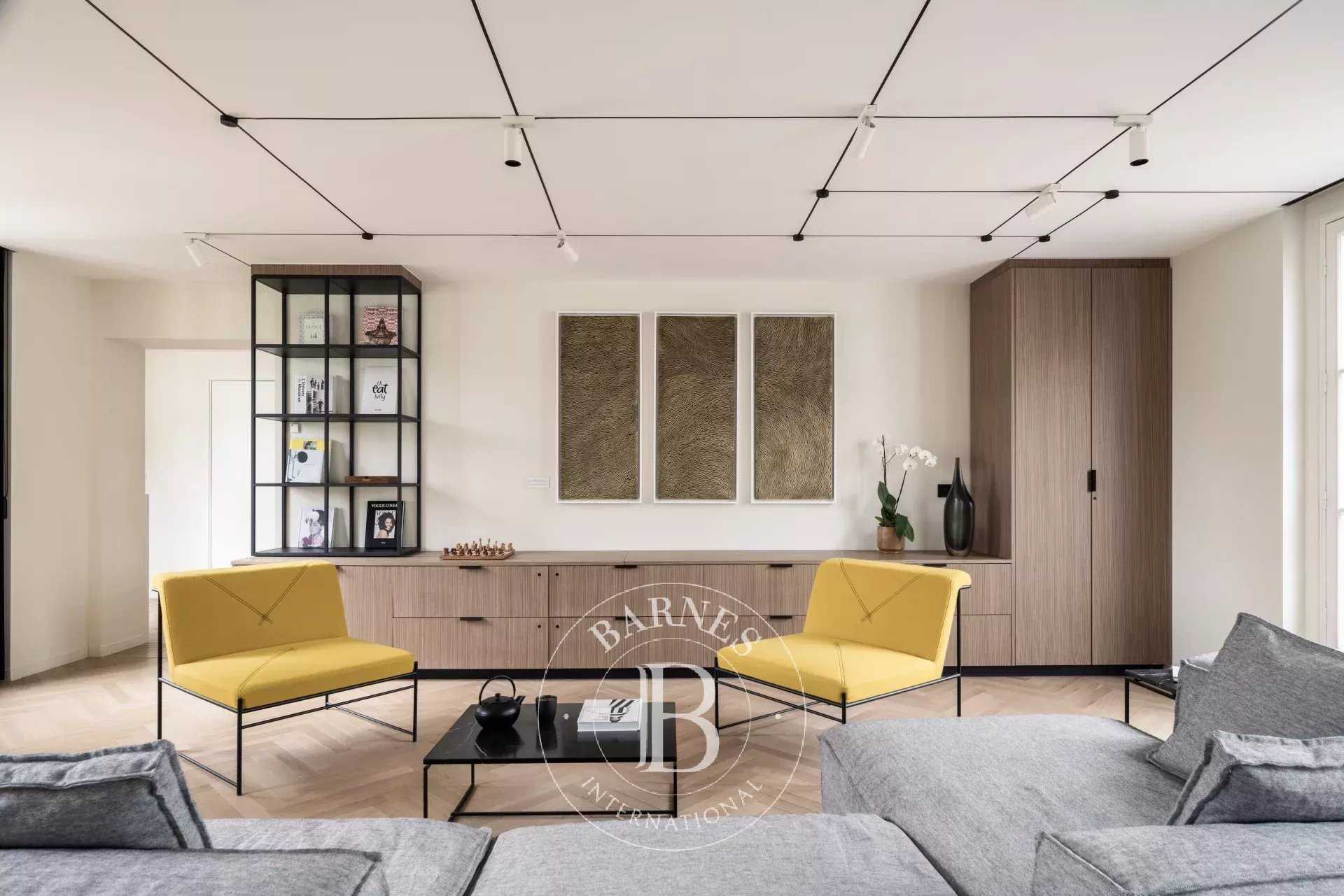 Paris  - Apartment 3 Bedrooms