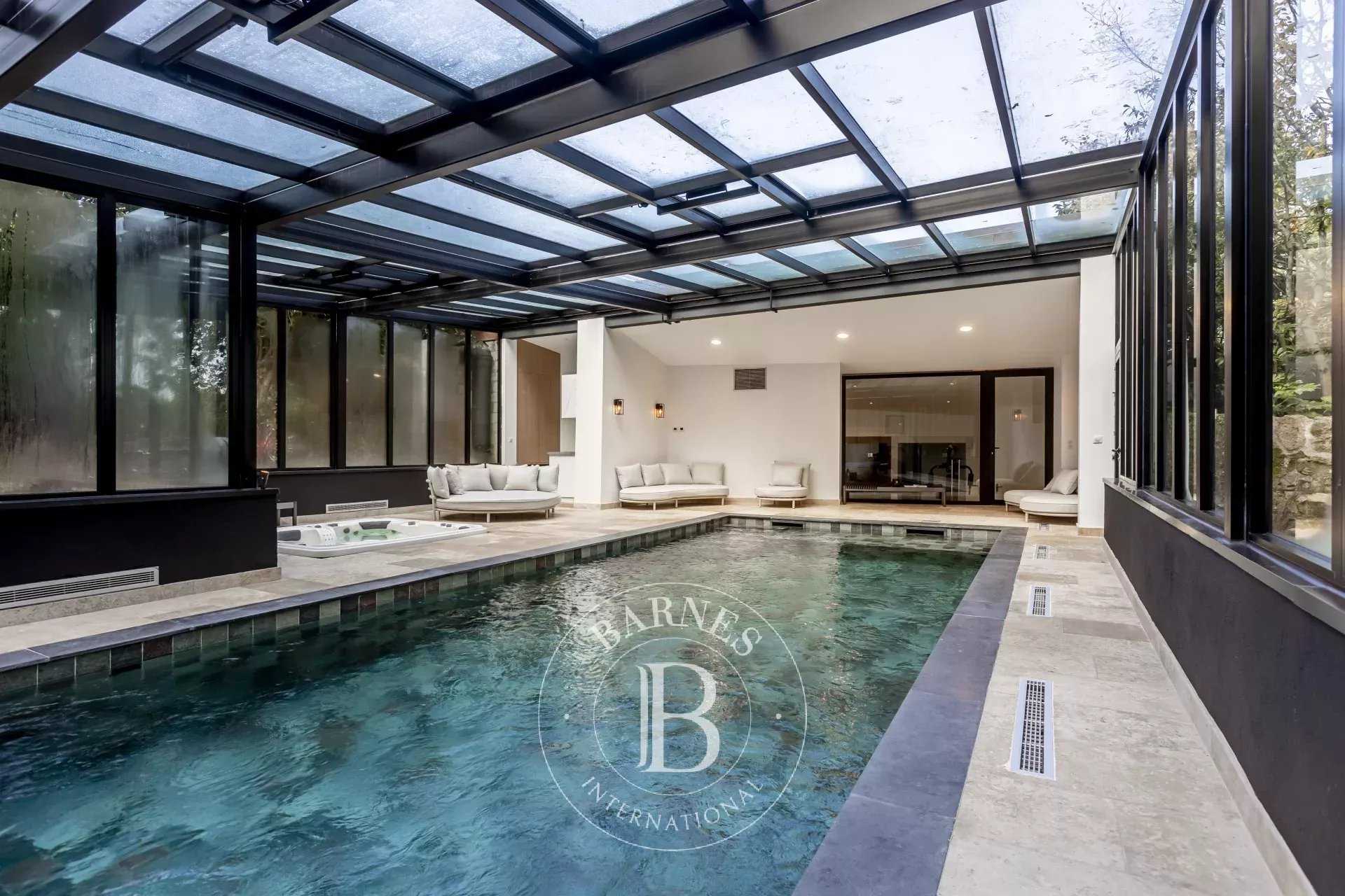 Morainvilliers  - Appartement  11 Chambres