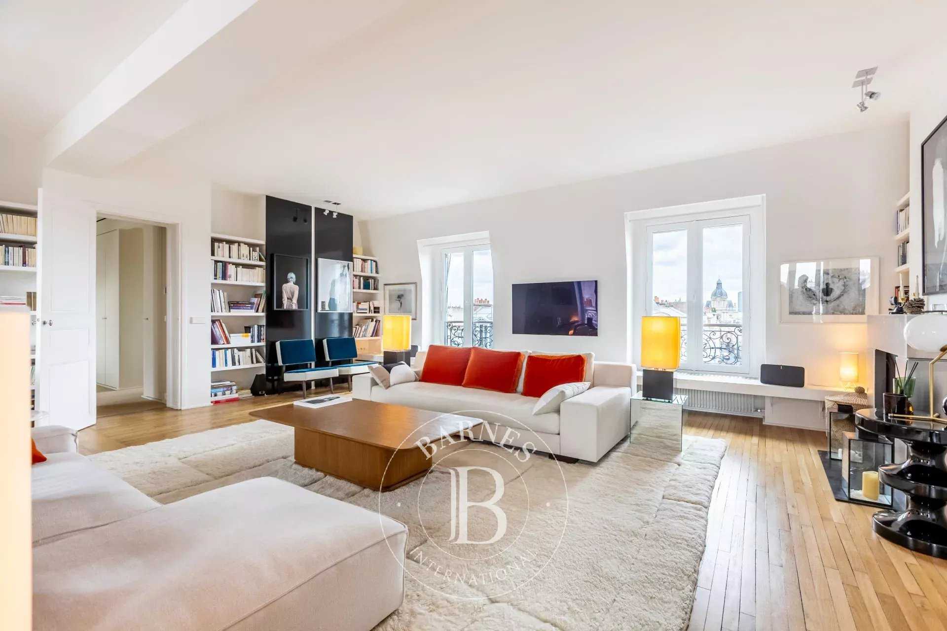 Paris  - Appartement  2 Chambres