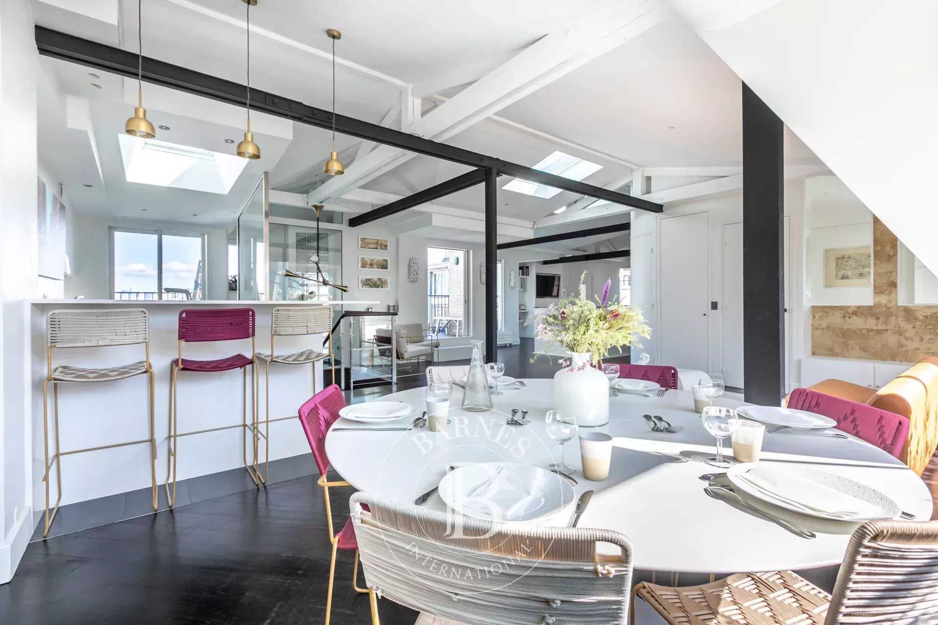 Paris  - Appartement  2 Chambres