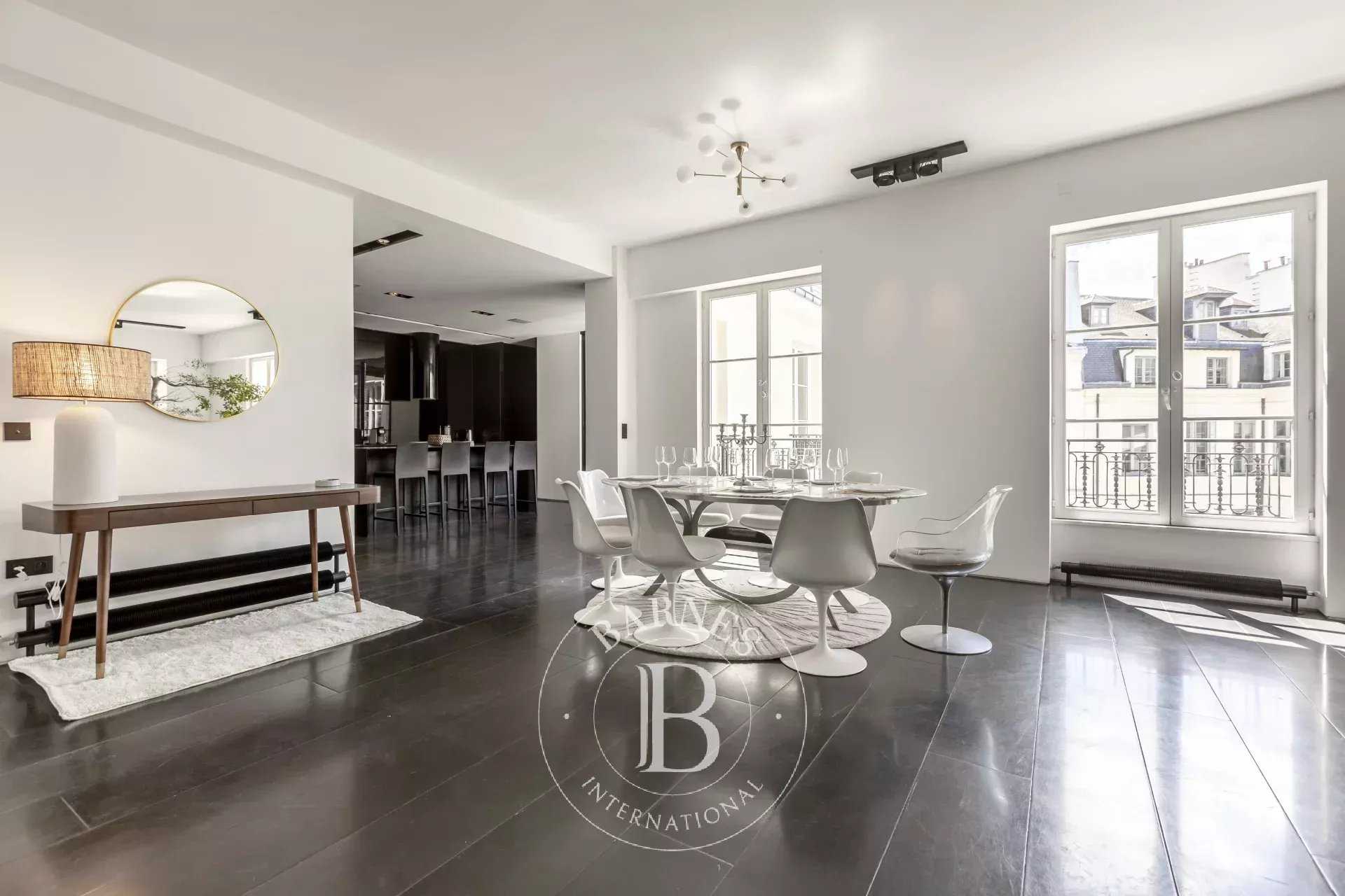 Paris  - Appartement  3 Chambres