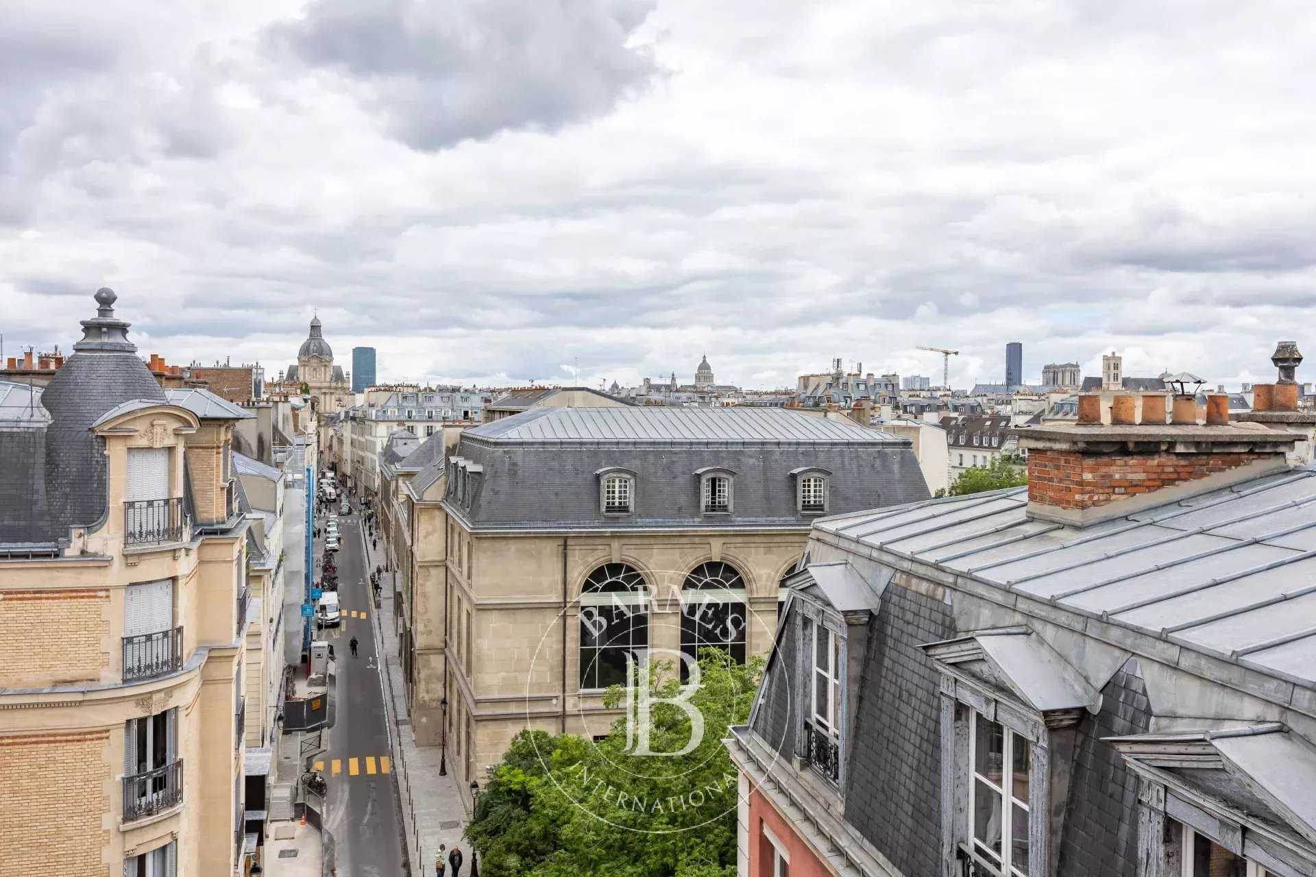 Paris  - Appartement  2 Chambres