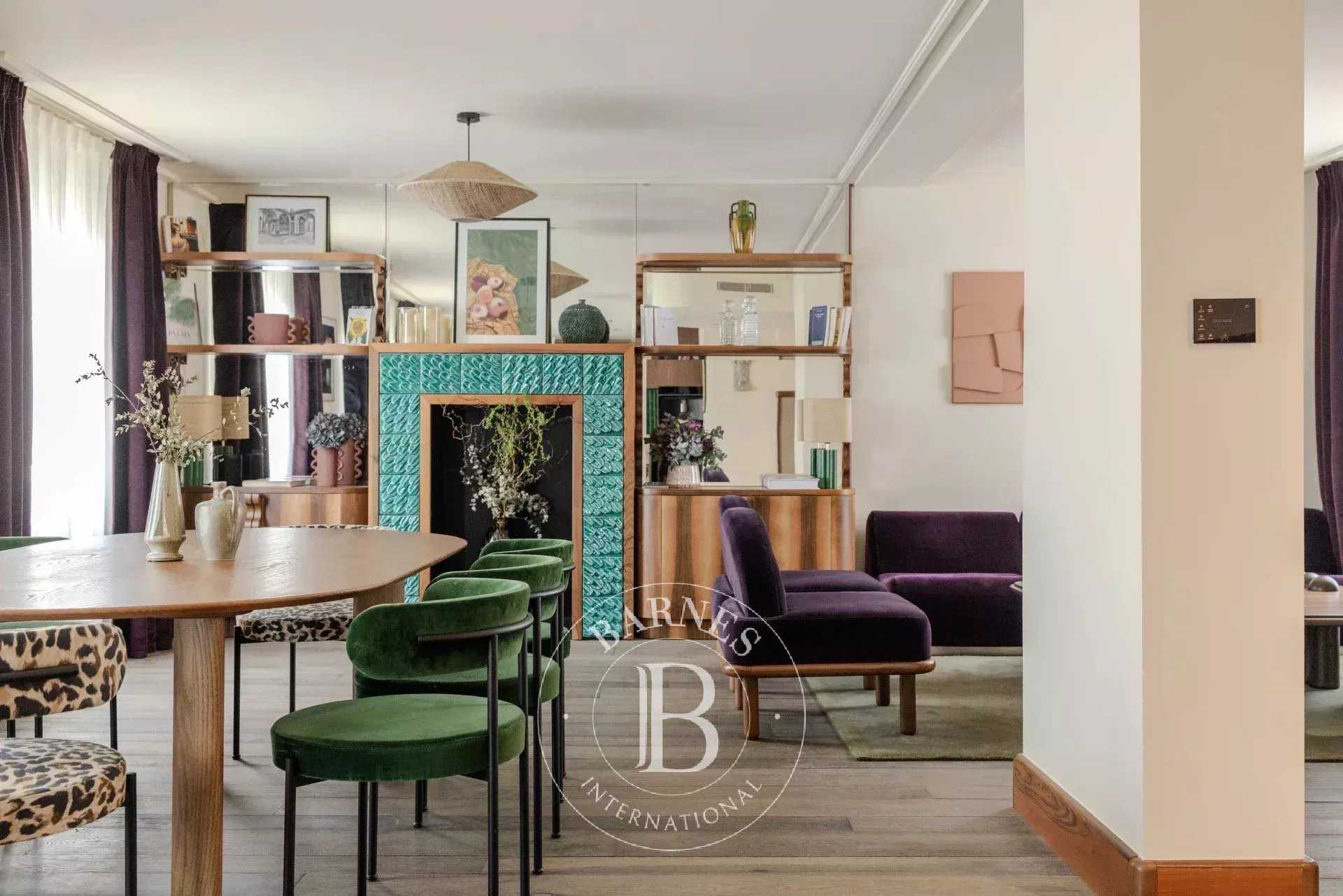Paris  - Appartement  4 Chambres