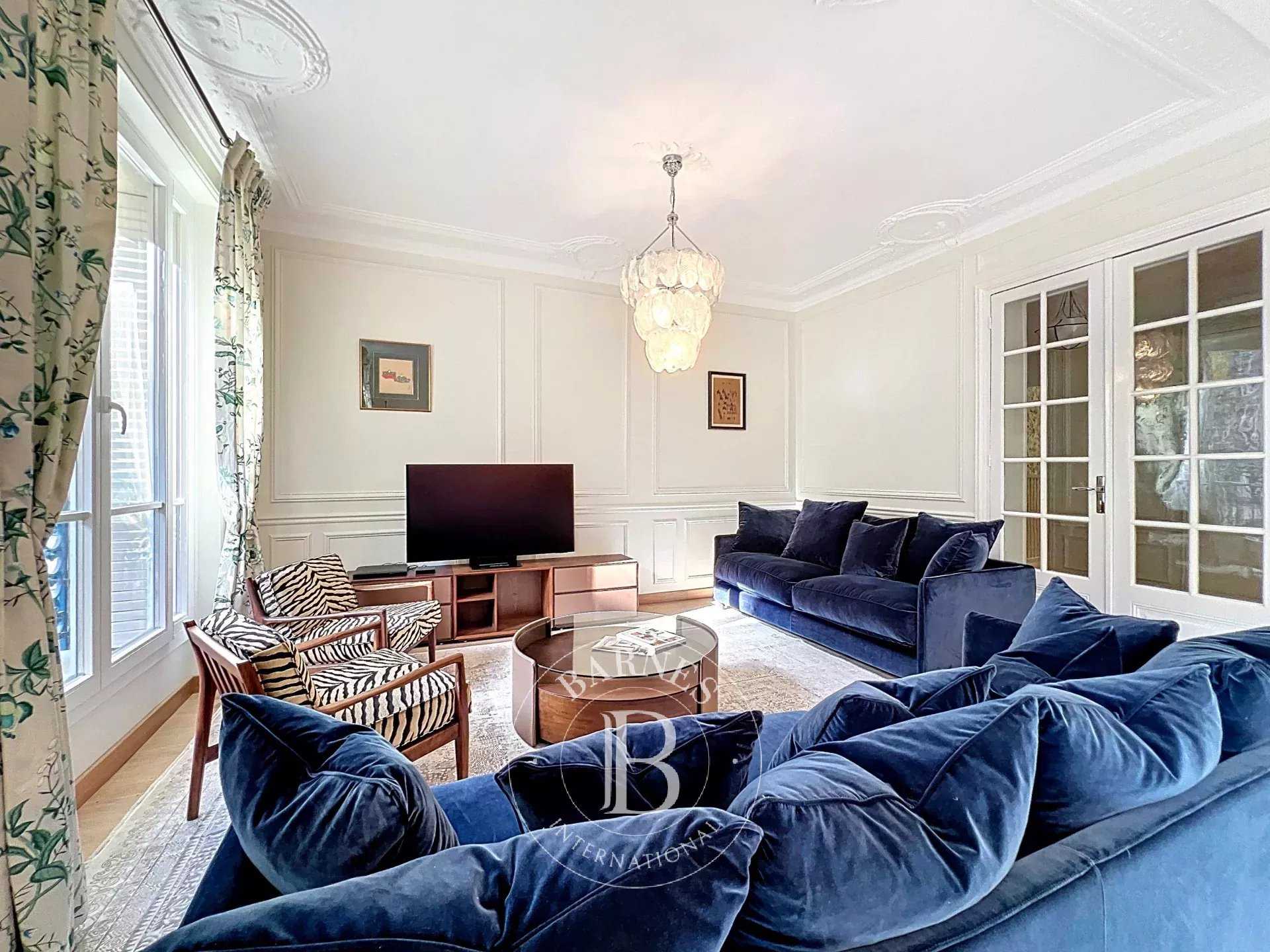Paris  - Appartement  2 Chambres