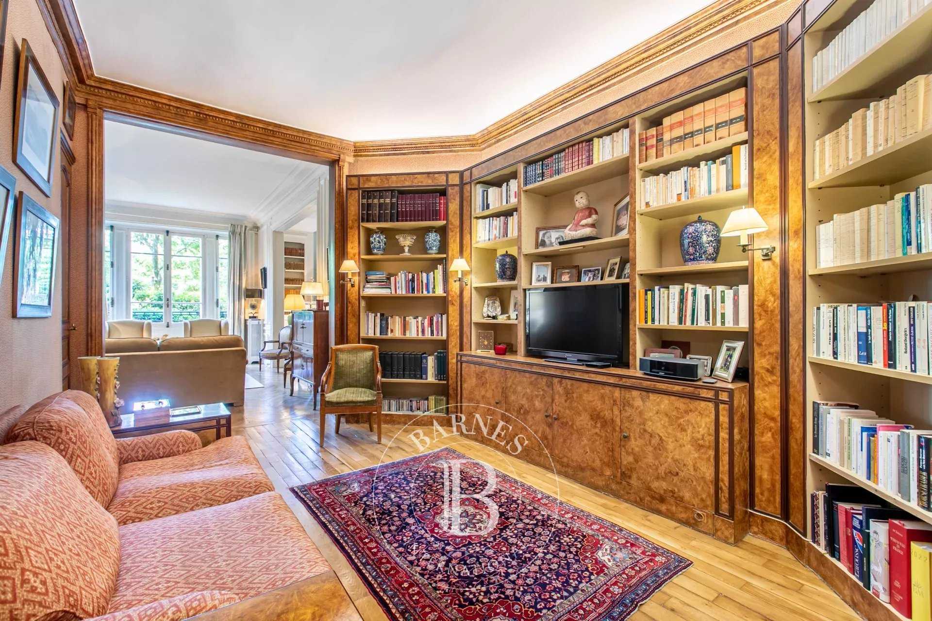 Paris  - Appartement  2 Chambres