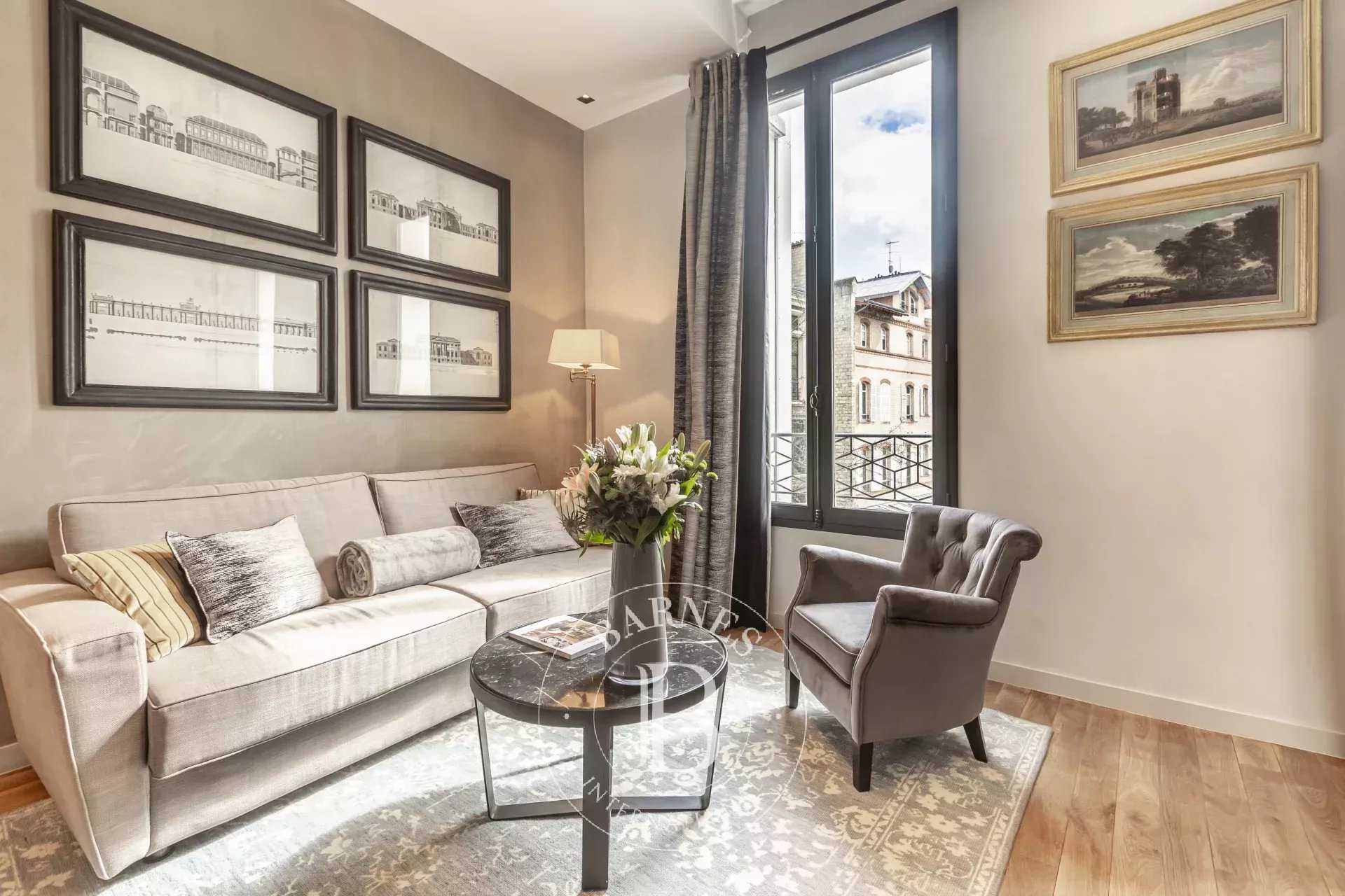 Appartement Paris 75016  -  ref 84484326 (picture 2)