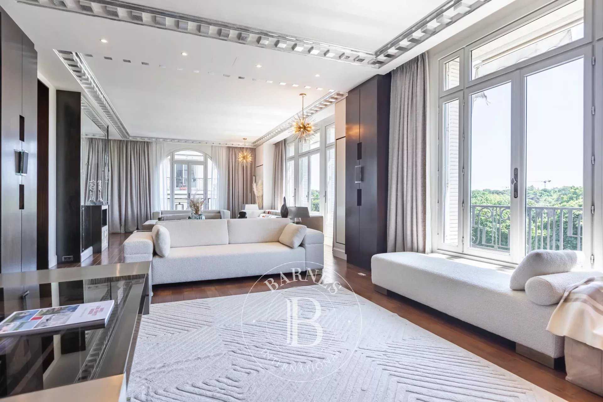 Appartement Neuilly-sur-Seine  -  ref 82502223 (picture 3)