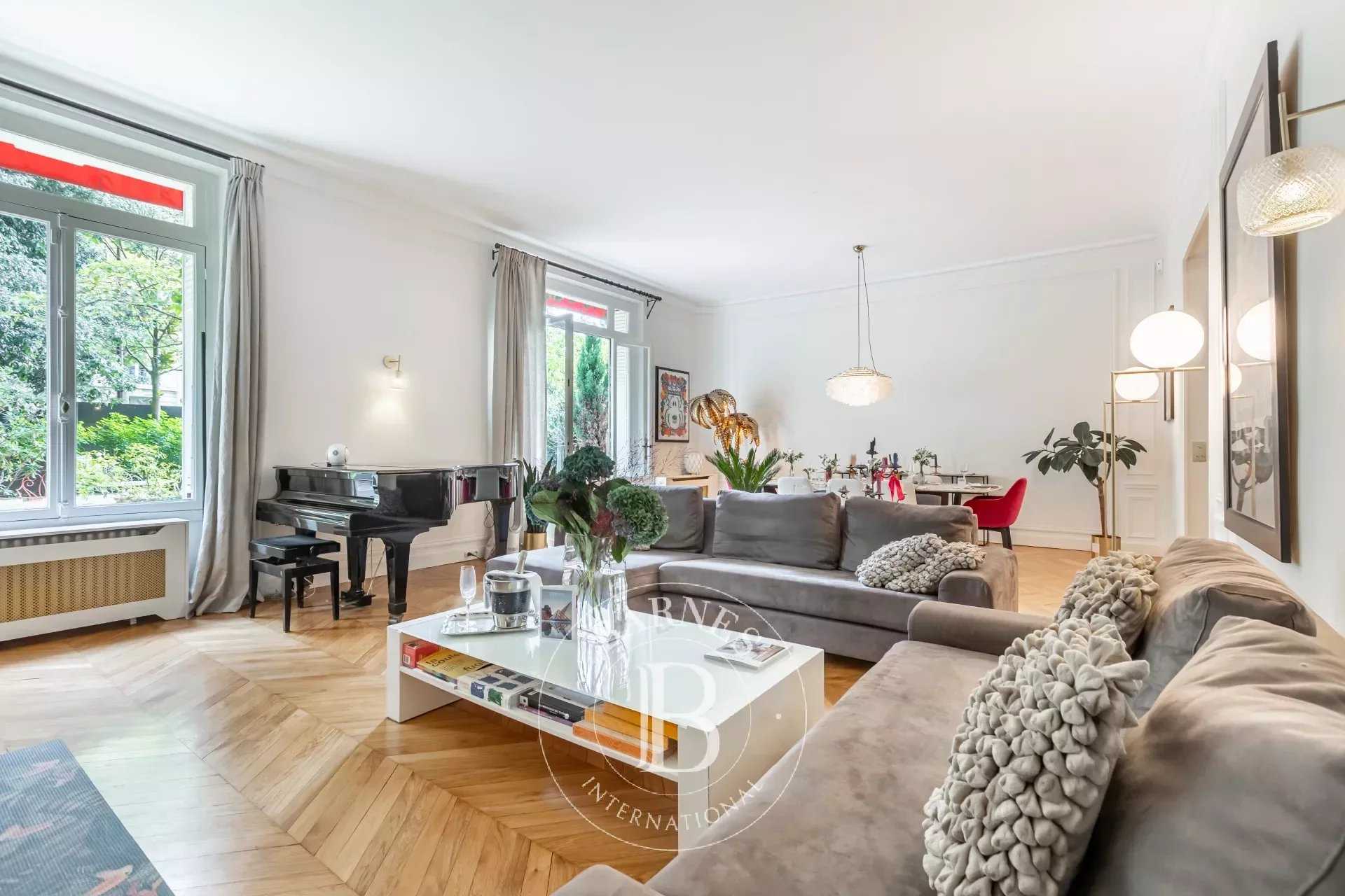 Apartment Neuilly-sur-Seine  -  ref 83382023 (picture 2)