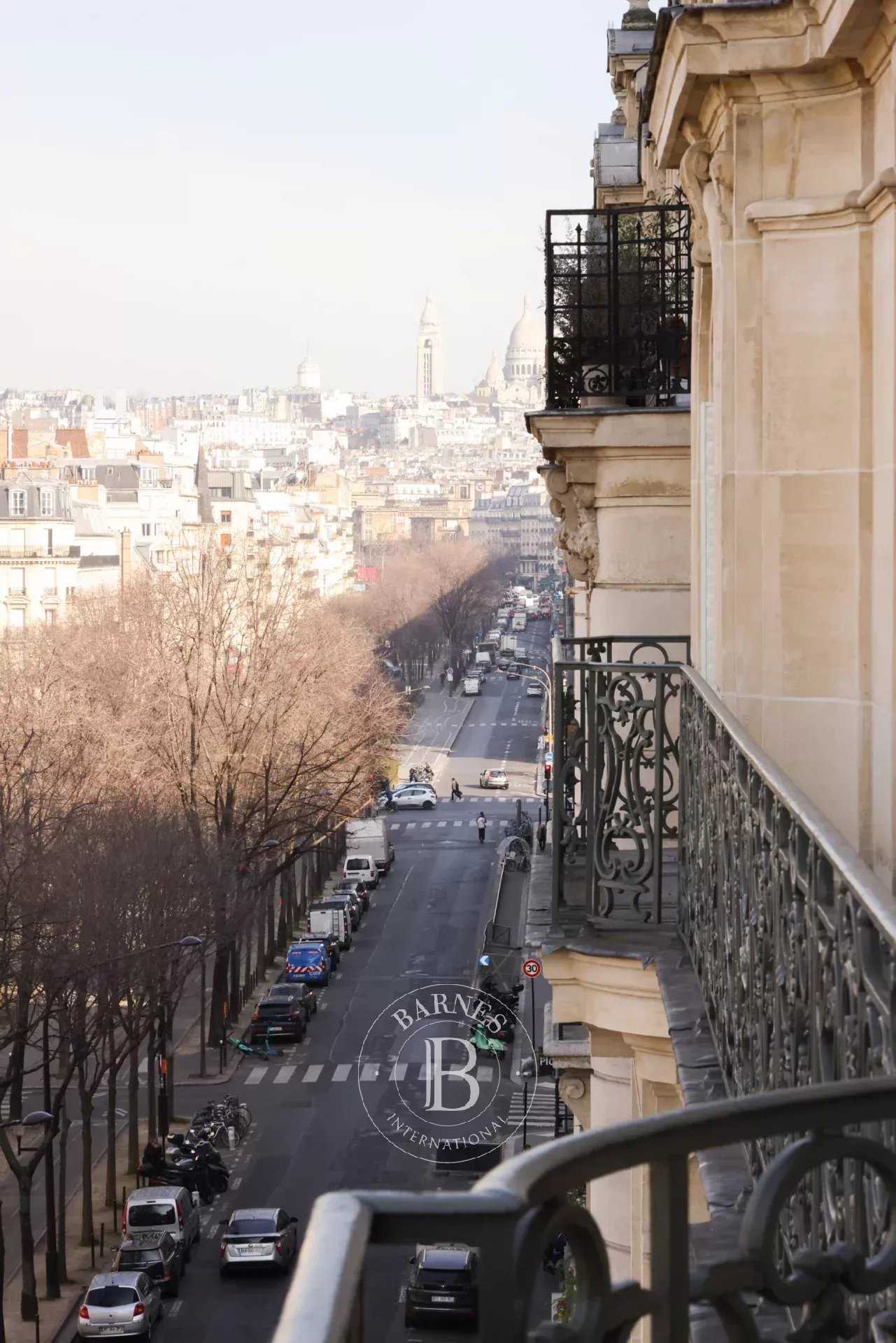 Appartement Paris 75008  -  ref 85858601 (picture 2)