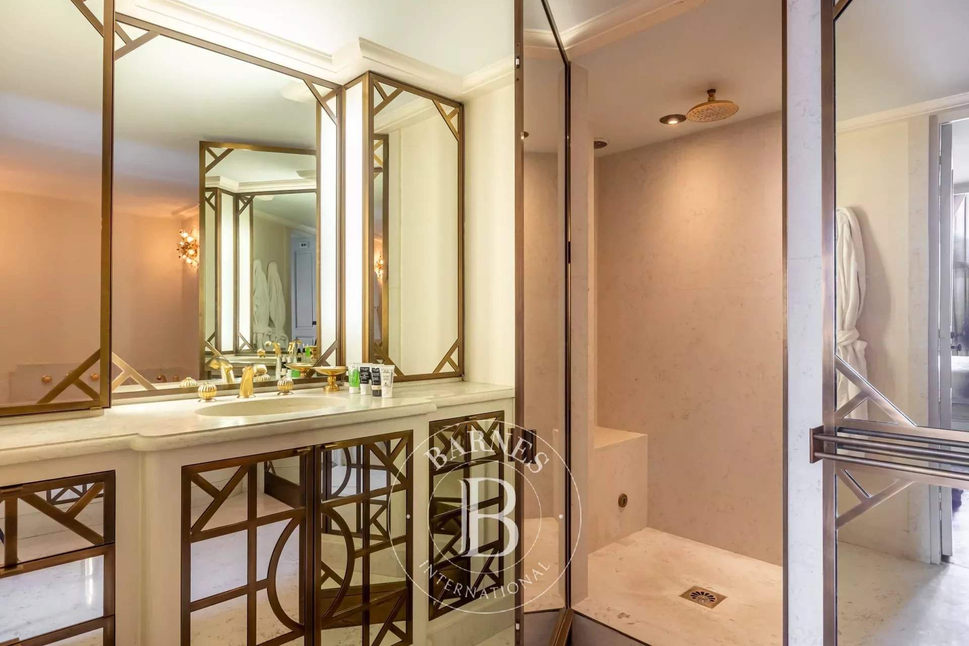 Paris  - Appartement  3 Chambres - picture 15