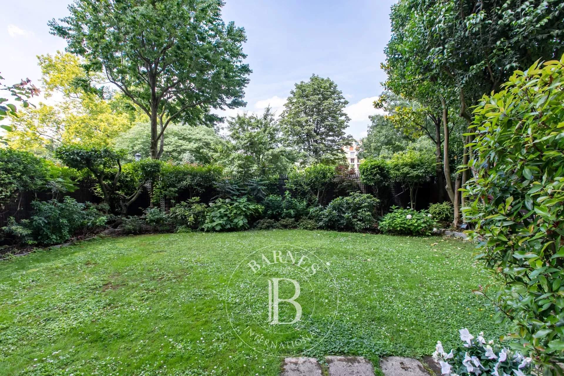 Paris  - Appartement  2 Chambres - picture 16