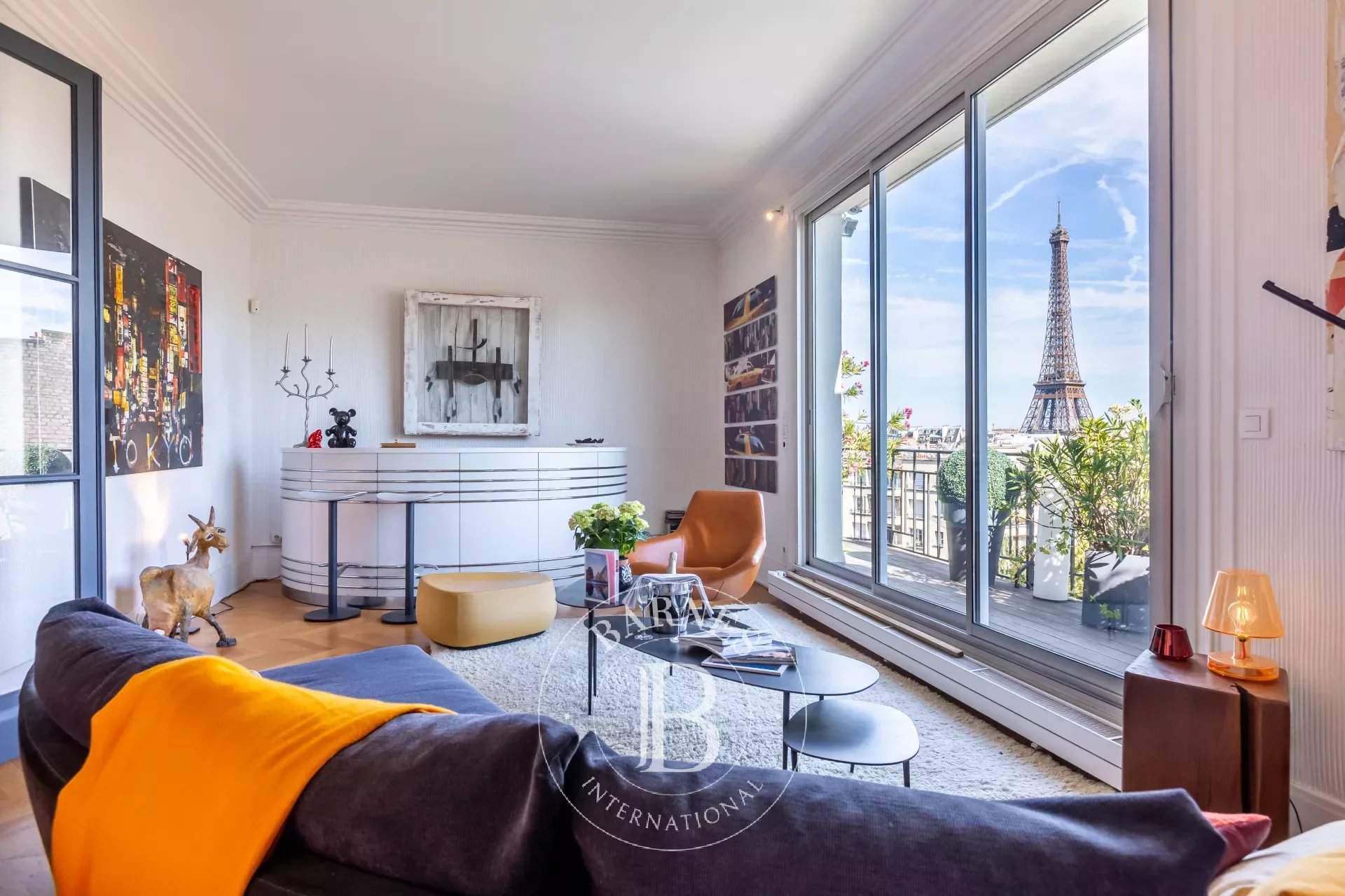Paris  - Appartement  3 Chambres - picture 1