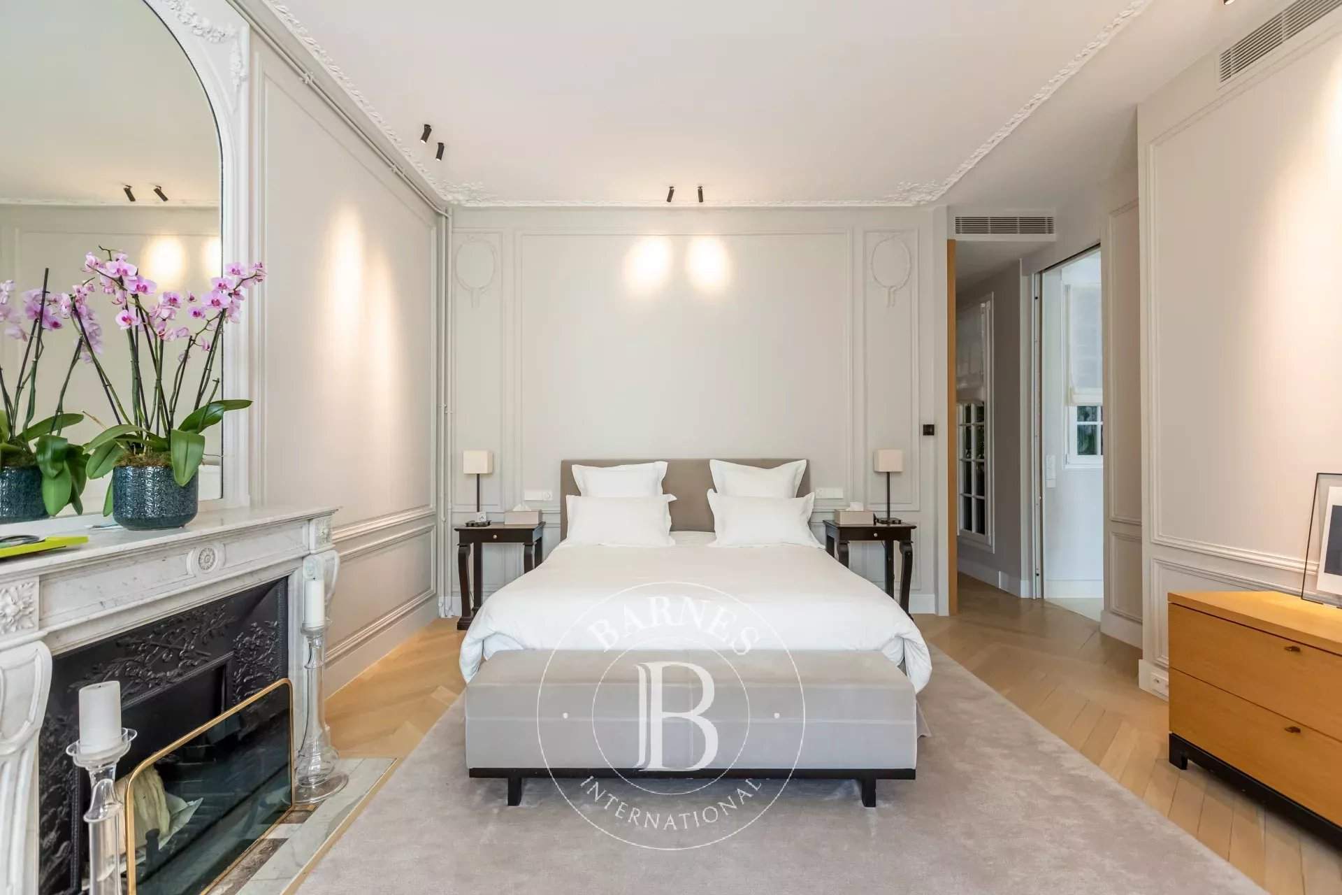 Paris  - Appartement  2 Chambres - picture 11