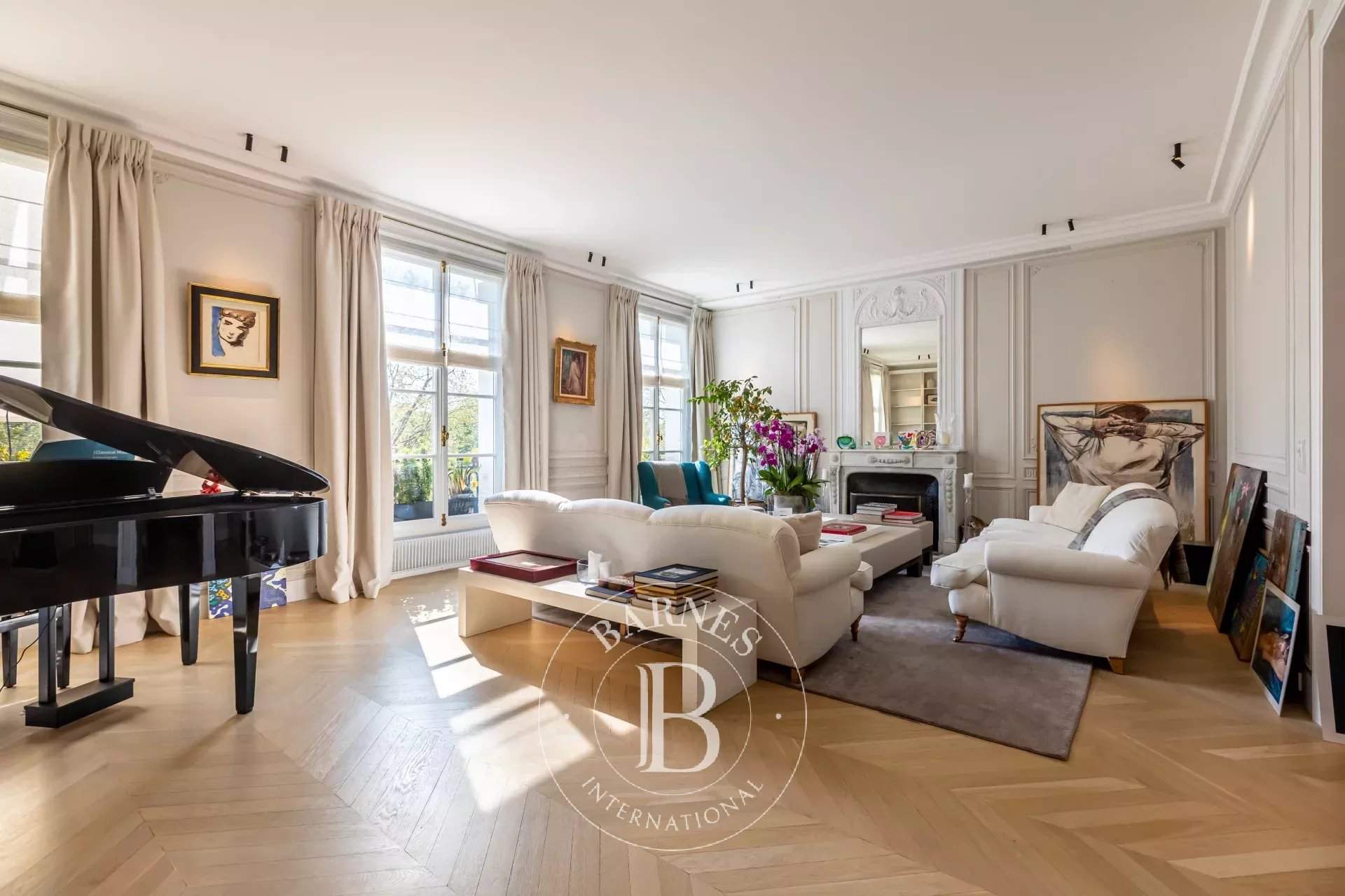 Paris  - Appartement  2 Chambres - picture 1