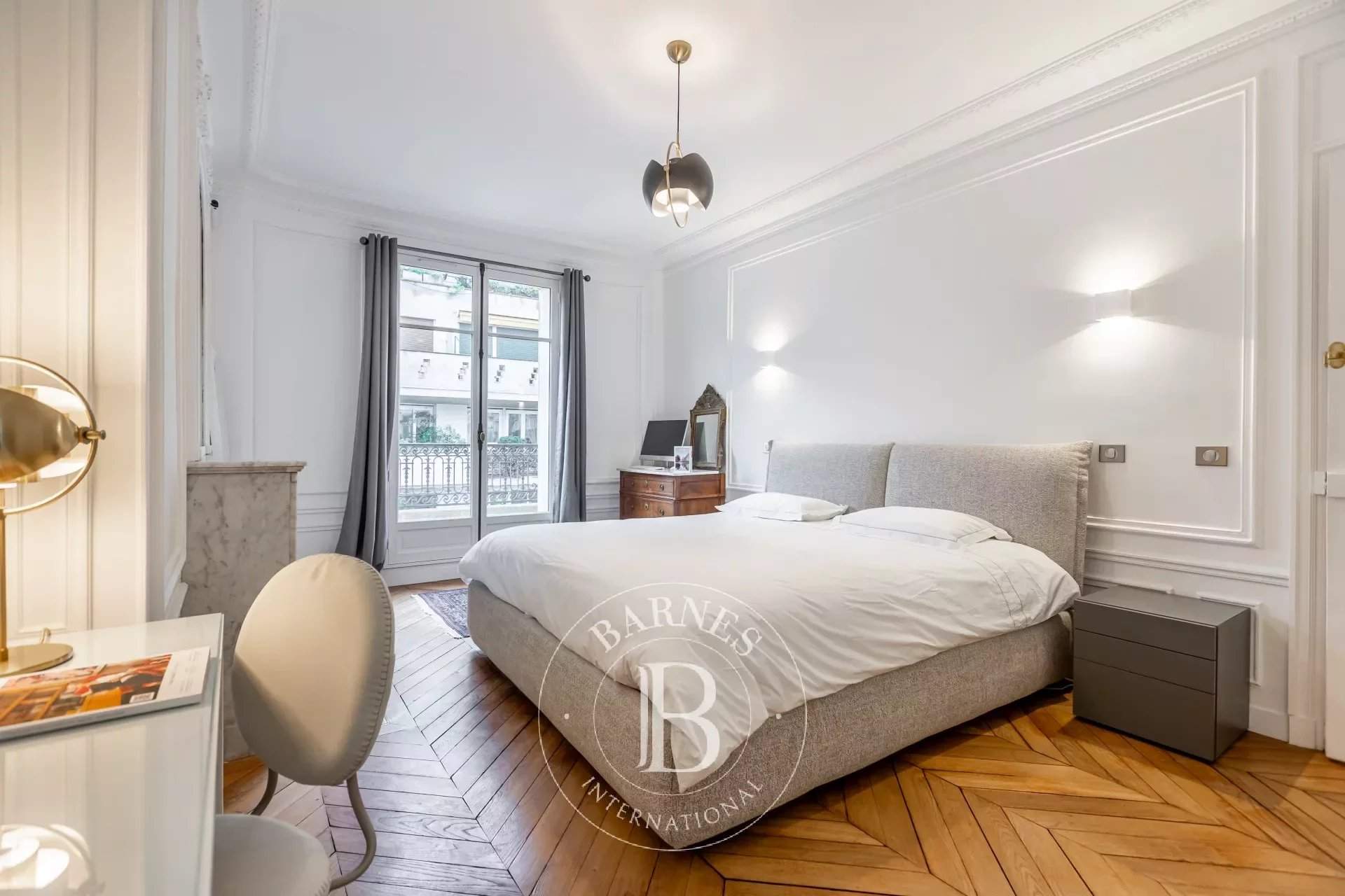 Paris  - Apartment 4 Bedrooms - picture 13