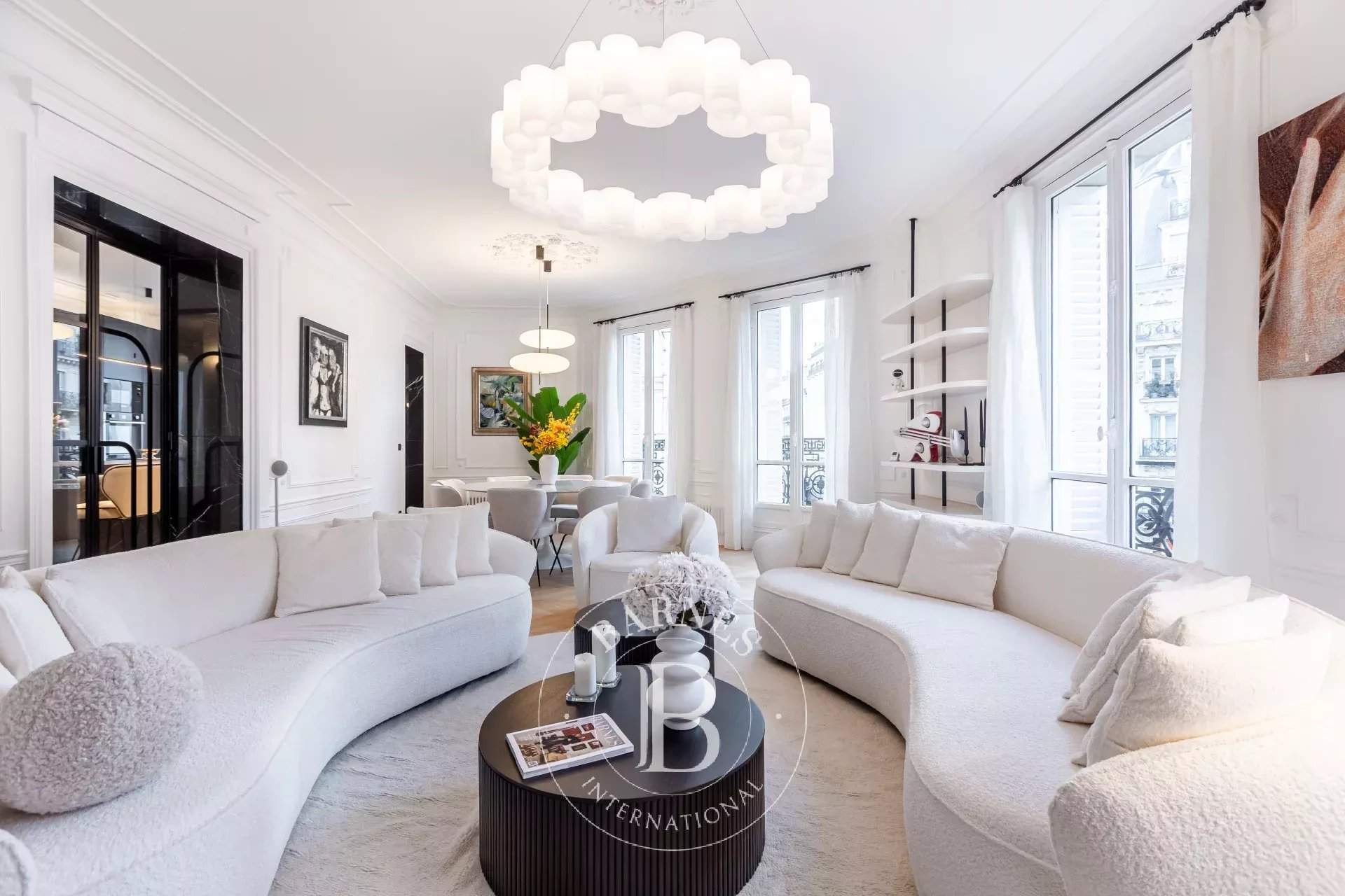 Paris  - Appartement  2 Chambres - picture 2