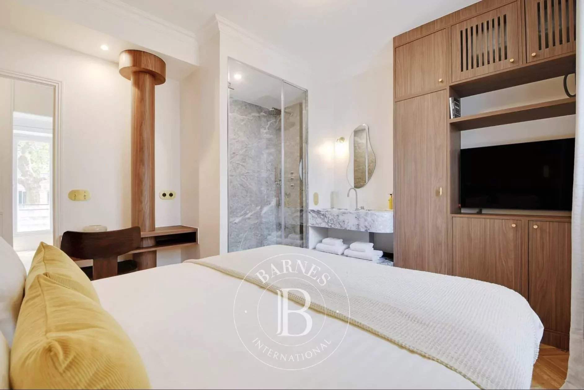 PARIS VI - APARTMENT - 3 BEDROOMS - 6 ADULTS picture 16