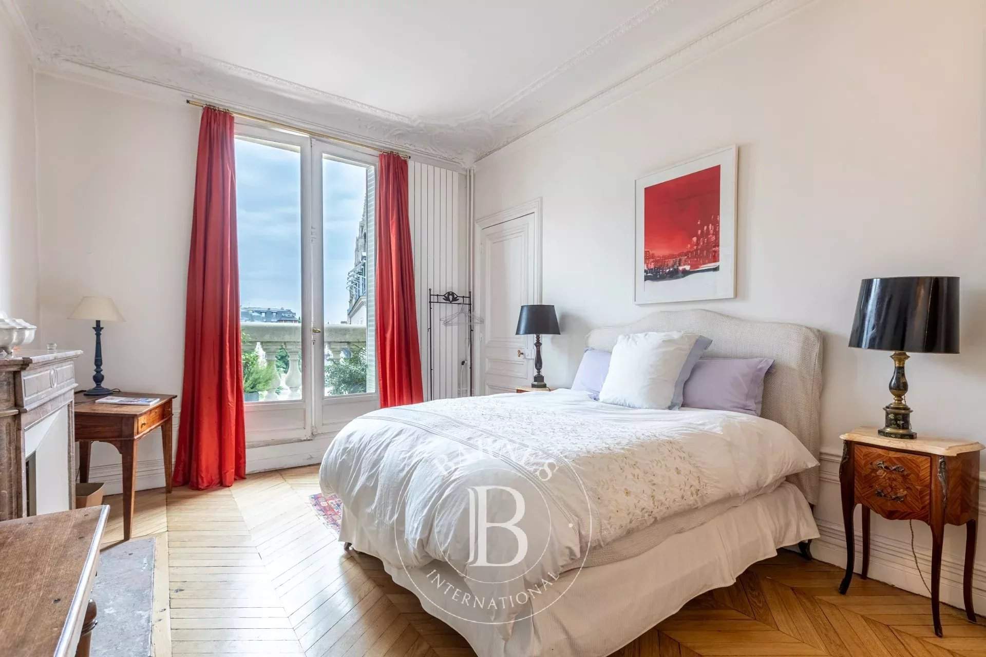 Paris  - Appartement  4 Chambres - picture 9