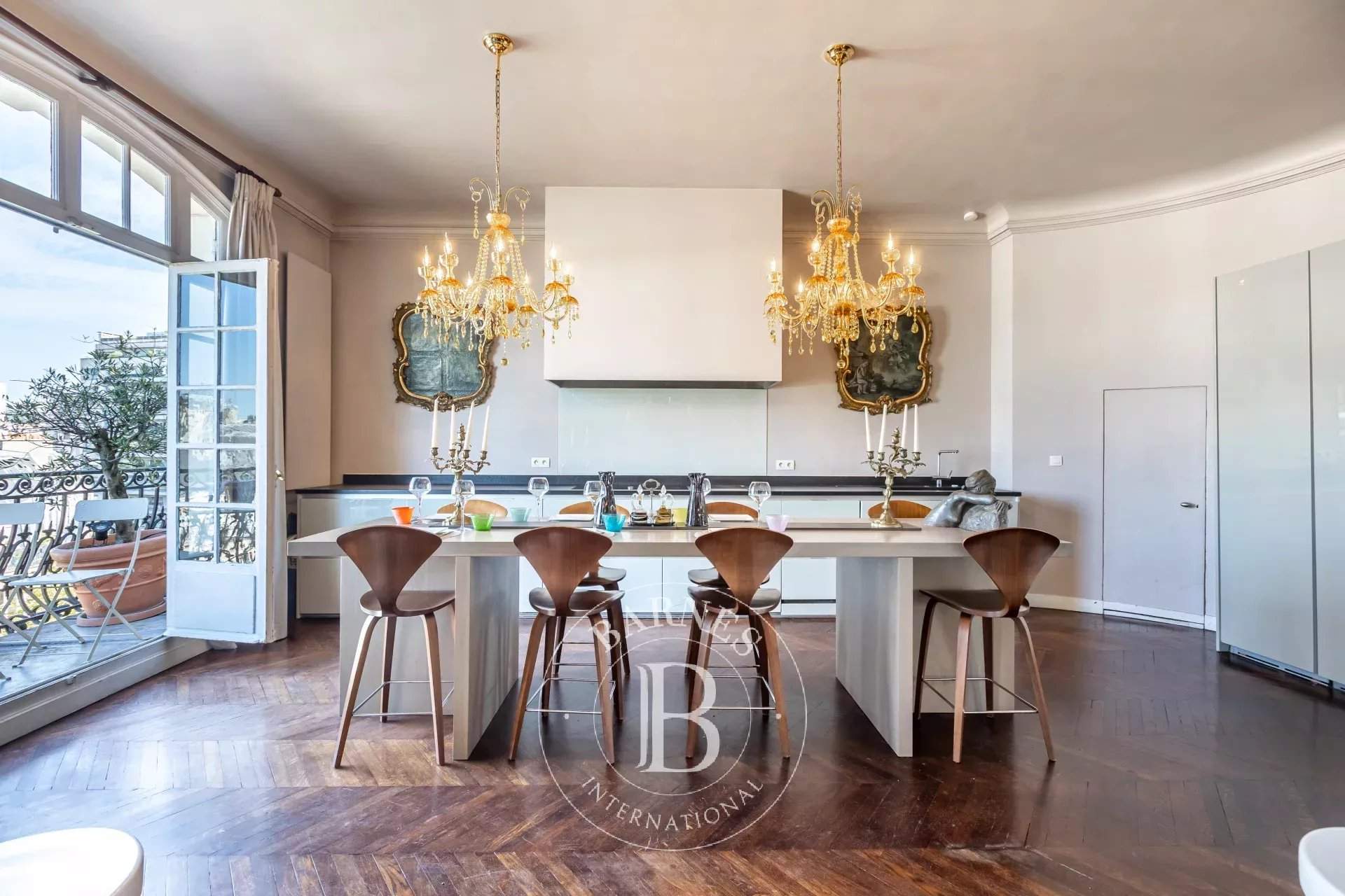 Paris  - Appartement  4 Chambres - picture 9