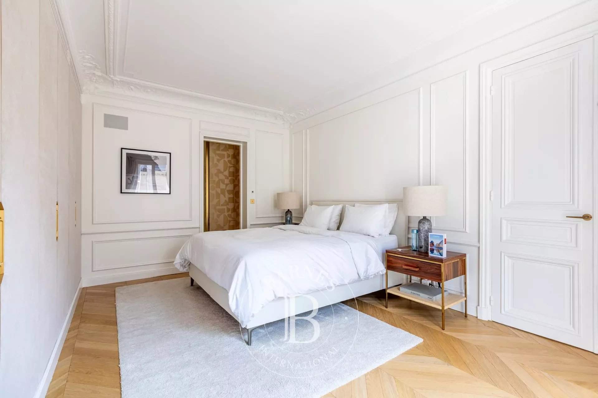 Paris  - Apartment 3 Bedrooms - picture 13