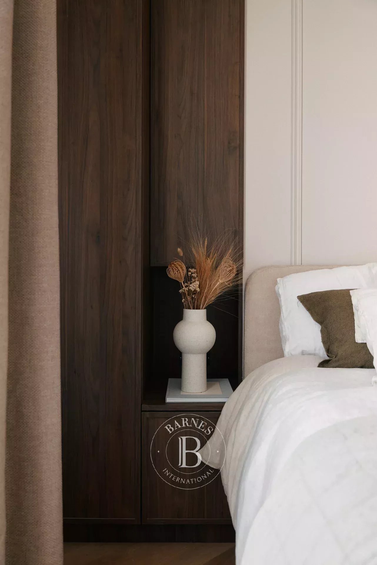 PARIS VI - APPARTEMENT - 2 CHAMBRES - 5 PERSONNES picture 17