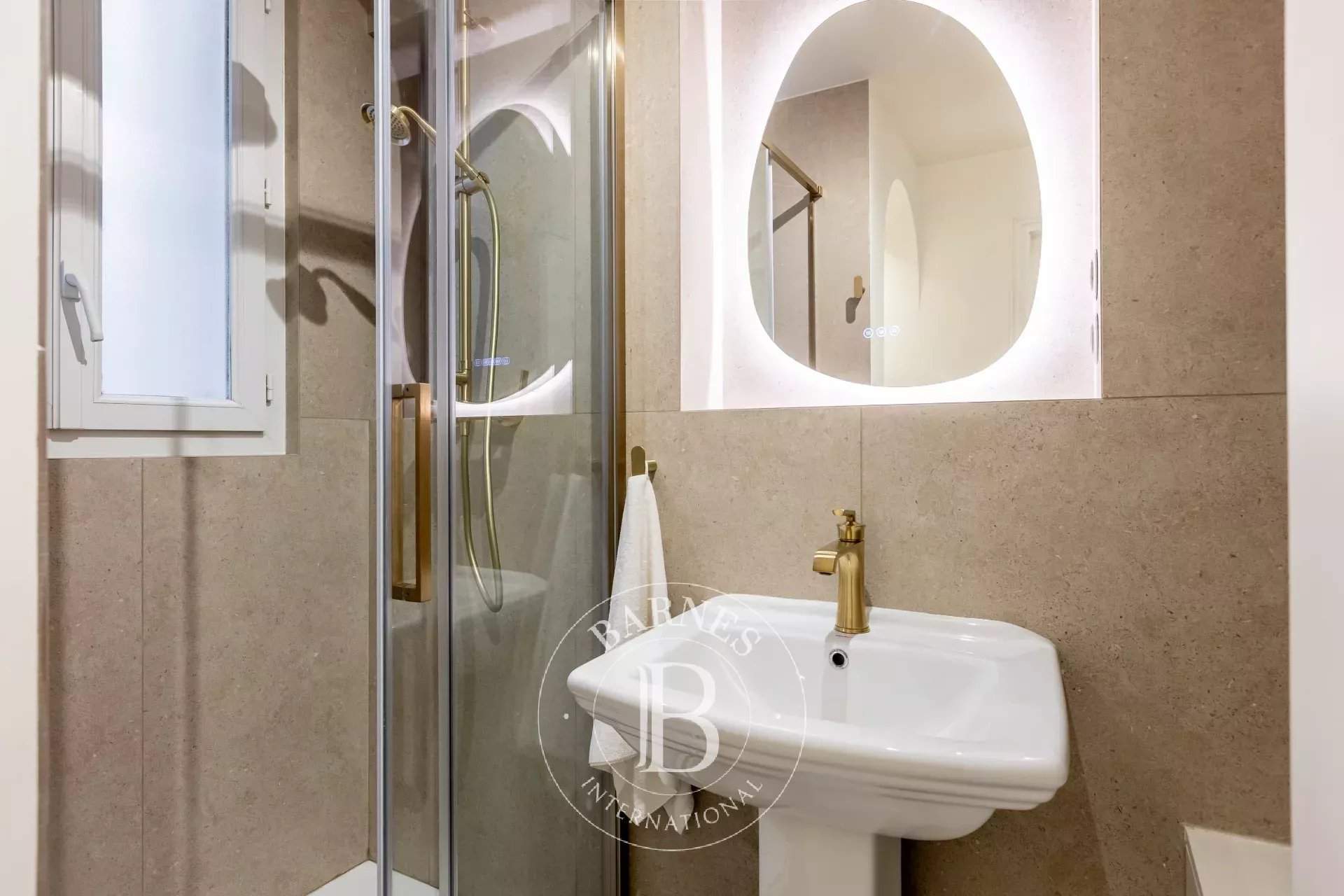 Paris  - Appartement 3 Pi&egrave;ces, 1 Chambre - picture 18