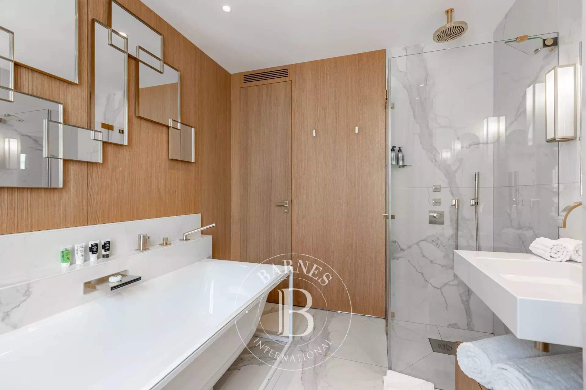 Paris  - Appartement  3 Chambres - picture 16