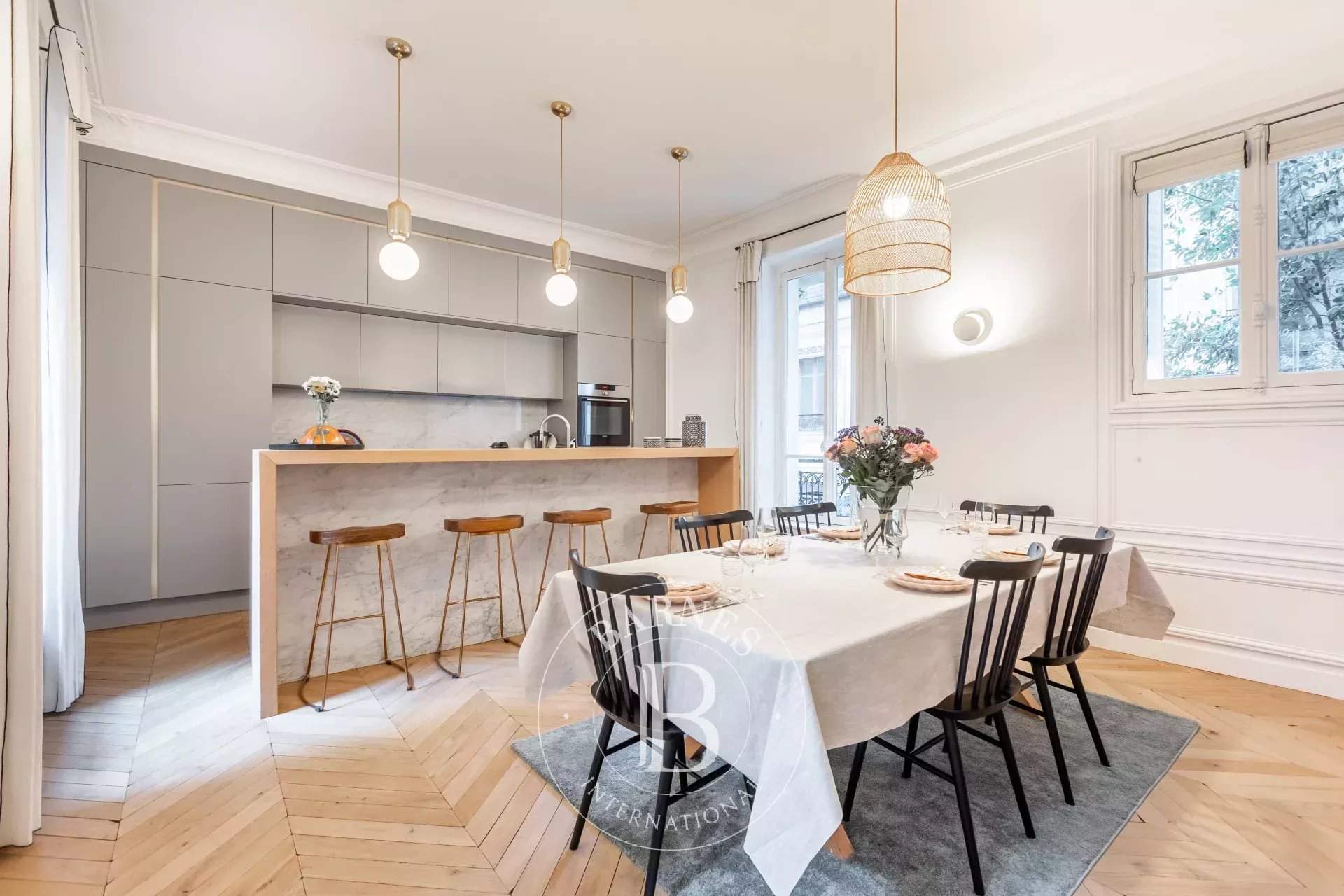 Paris  - Appartement  4 Chambres - picture 11