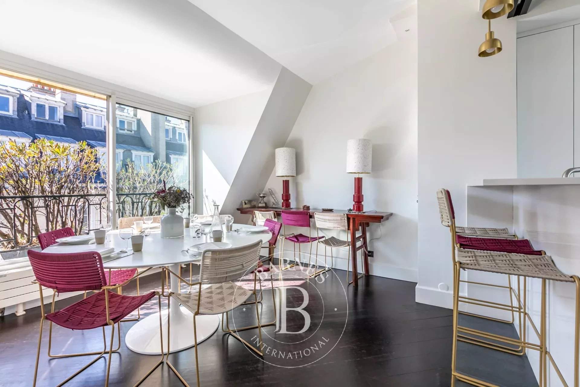 Paris  - Appartement  2 Chambres - picture 1