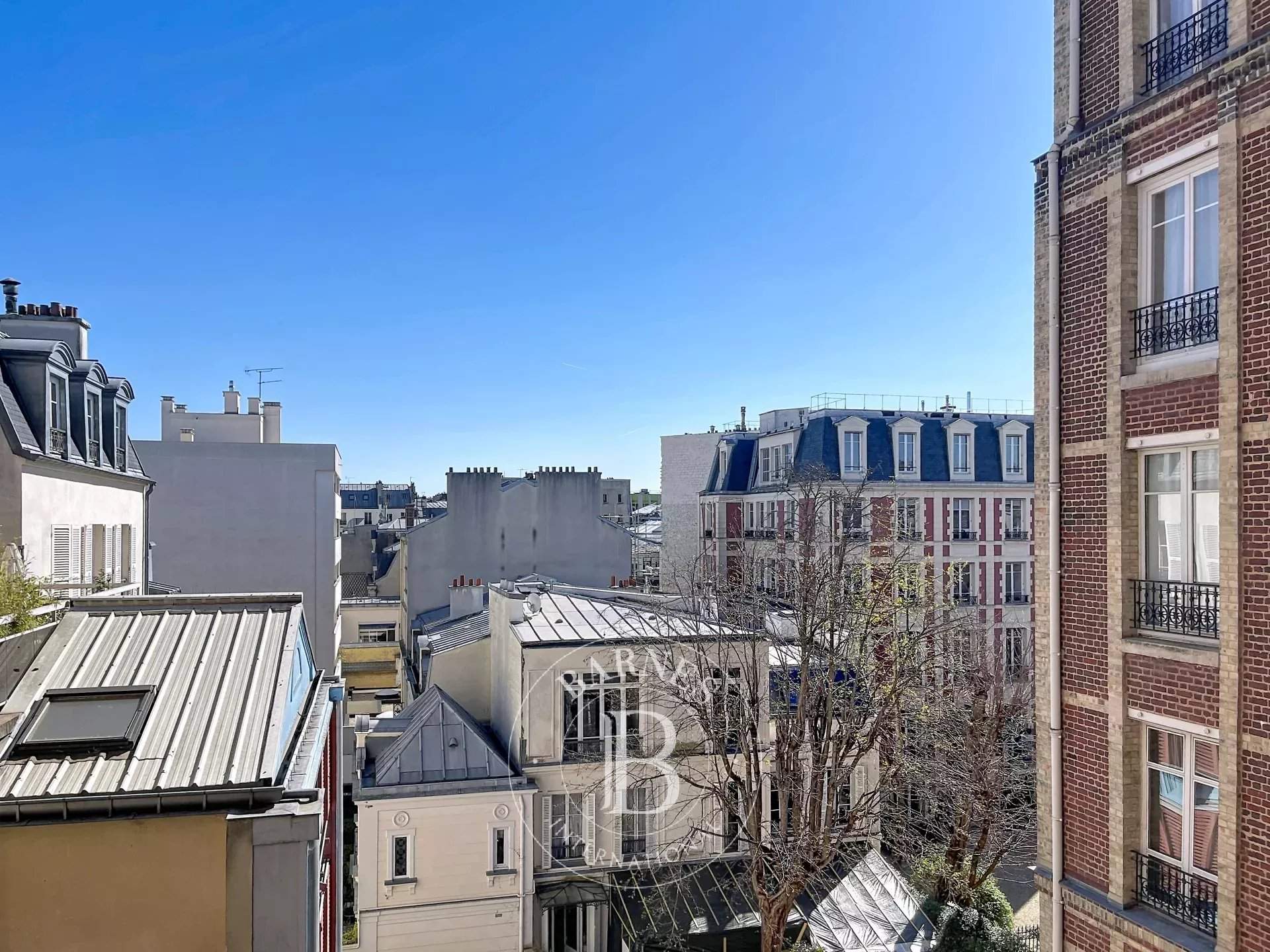 The short-term rental service at BARNES presents this property : picture 15